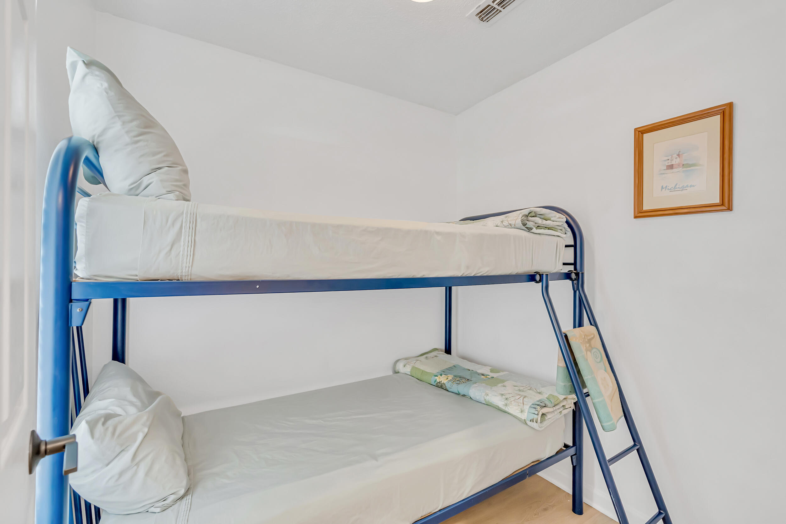 CIBONEY CONDO - Residential