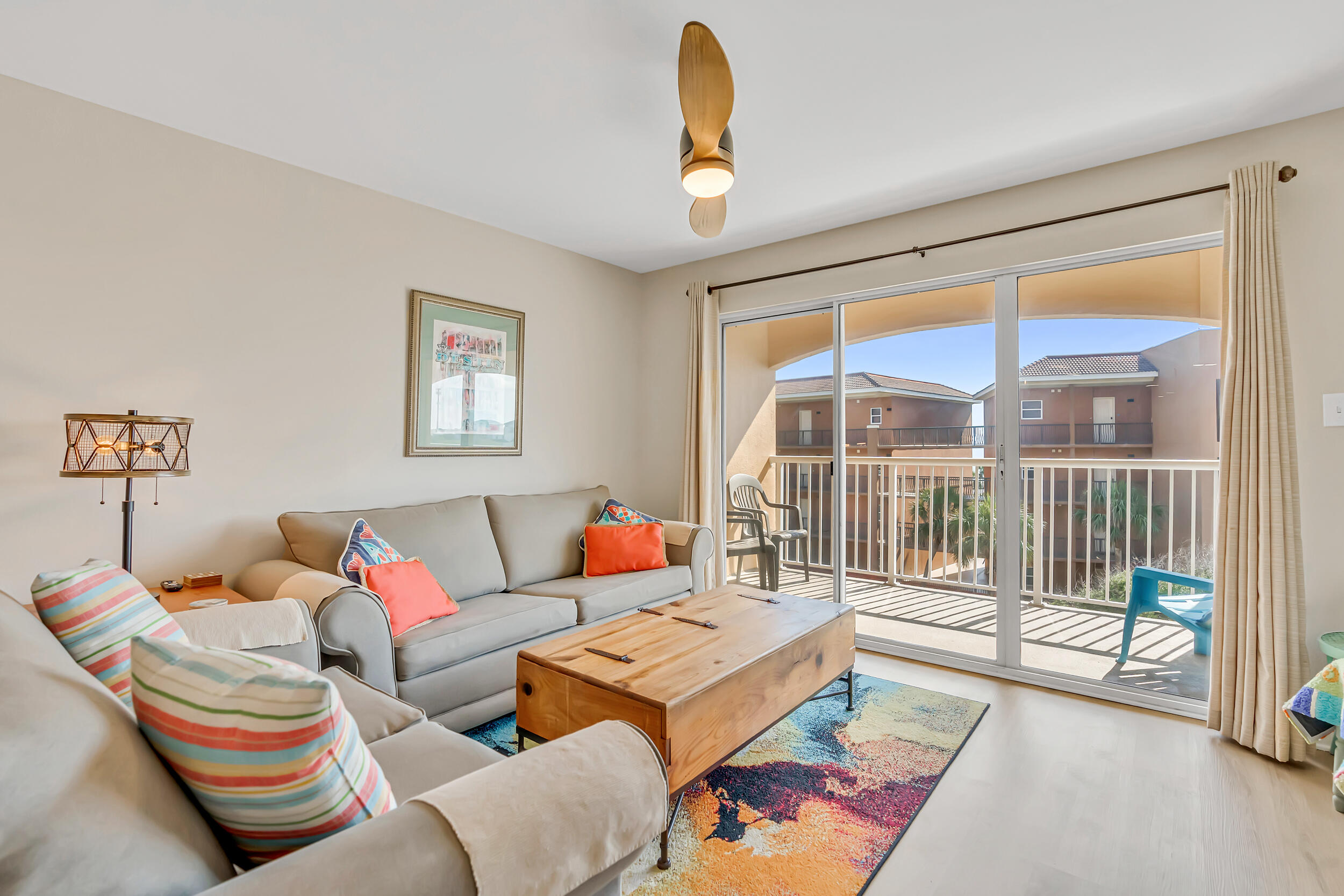 CIBONEY CONDO - Residential