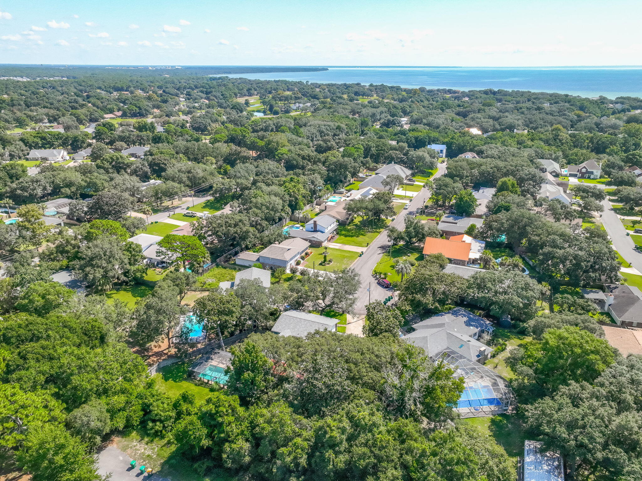 LAKE LORRAINE ESTATES 2 - Residential