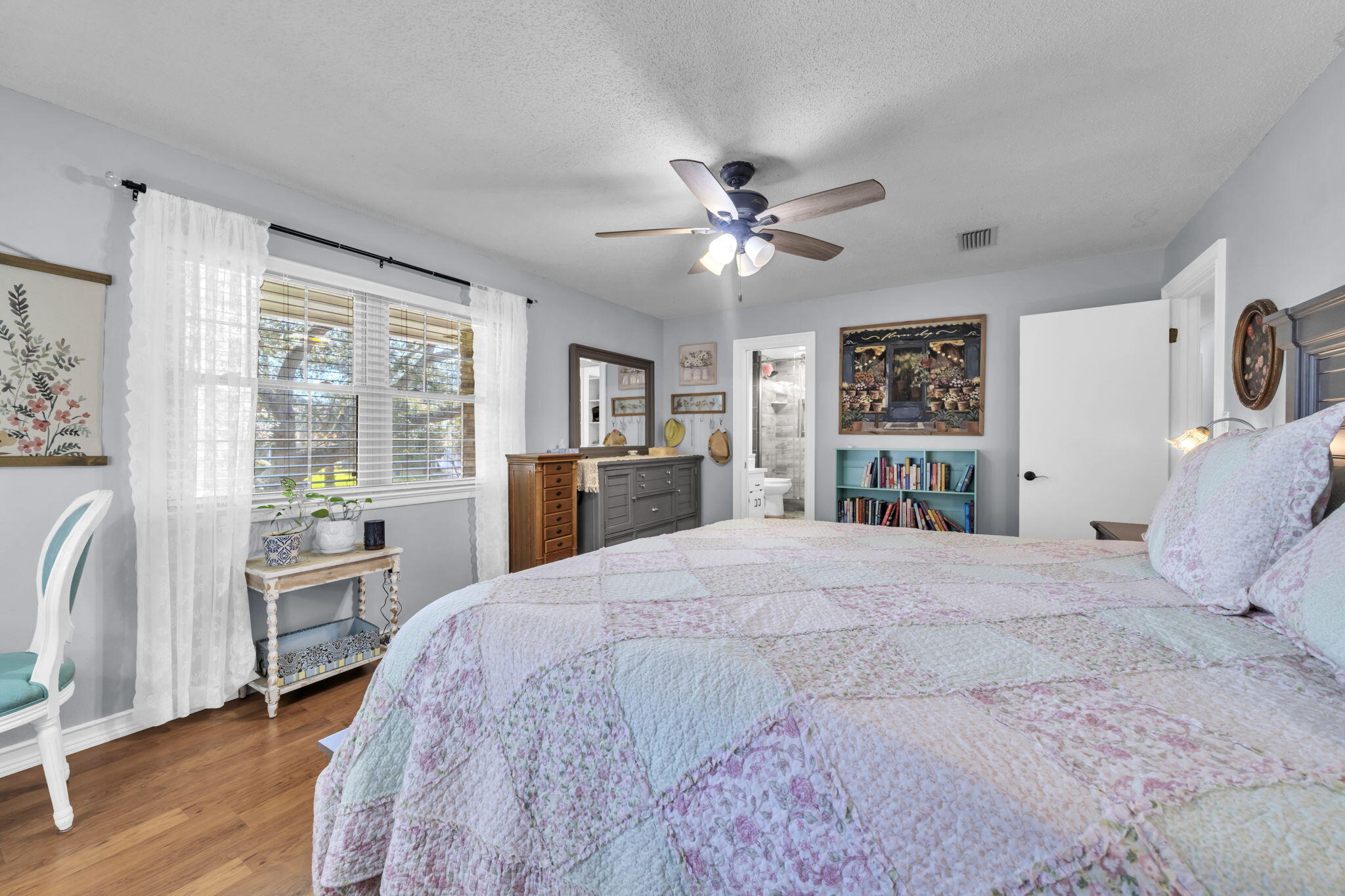LAKE LORRAINE ESTATES 2 - Residential