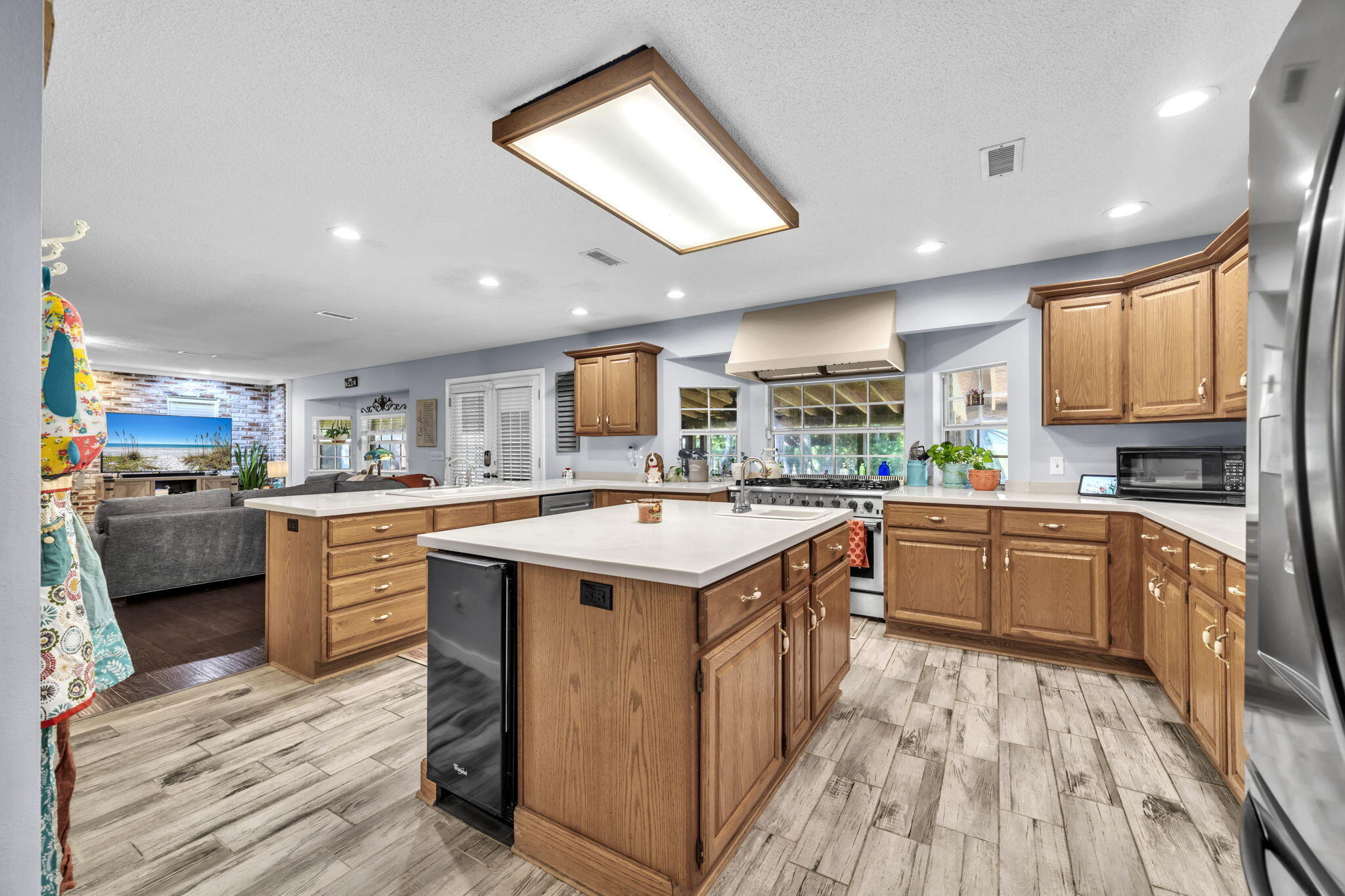 LAKE LORRAINE ESTATES 2 - Residential