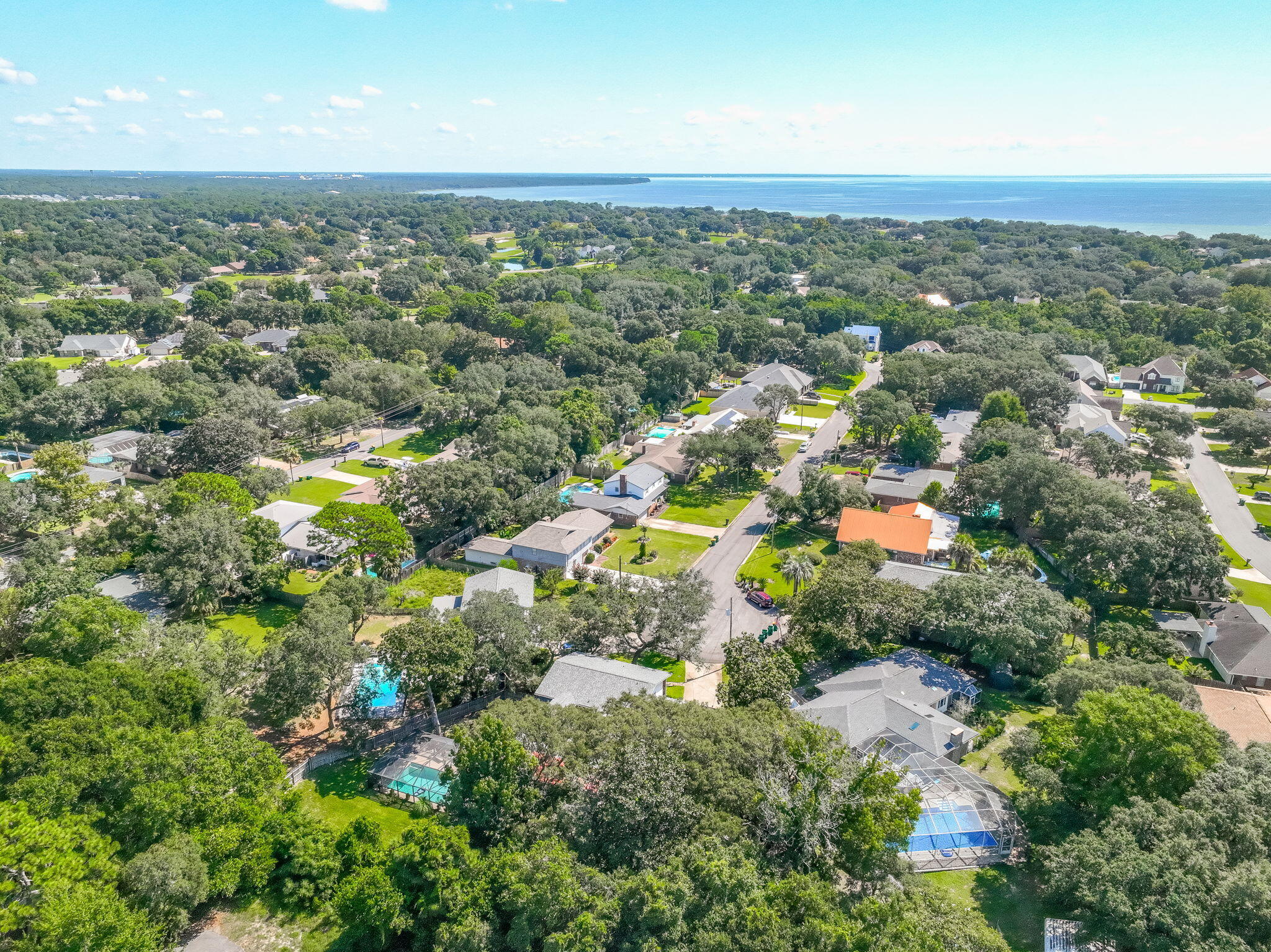 LAKE LORRAINE ESTATES 2 - Residential