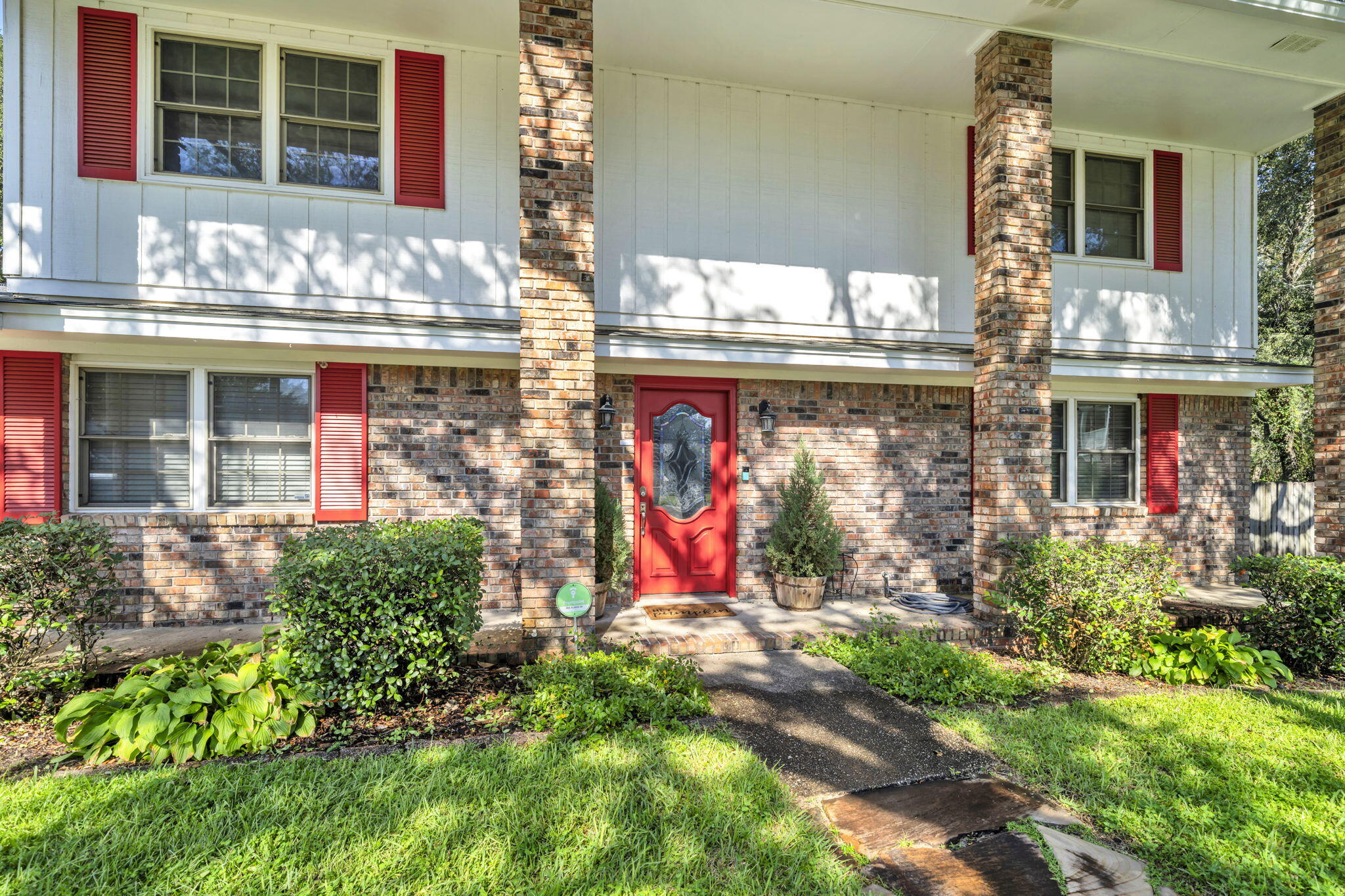 LAKE LORRAINE ESTATES 2 - Residential