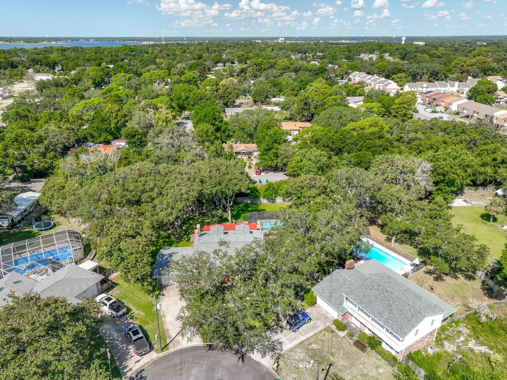 LAKE LORRAINE ESTATES 2 - Residential