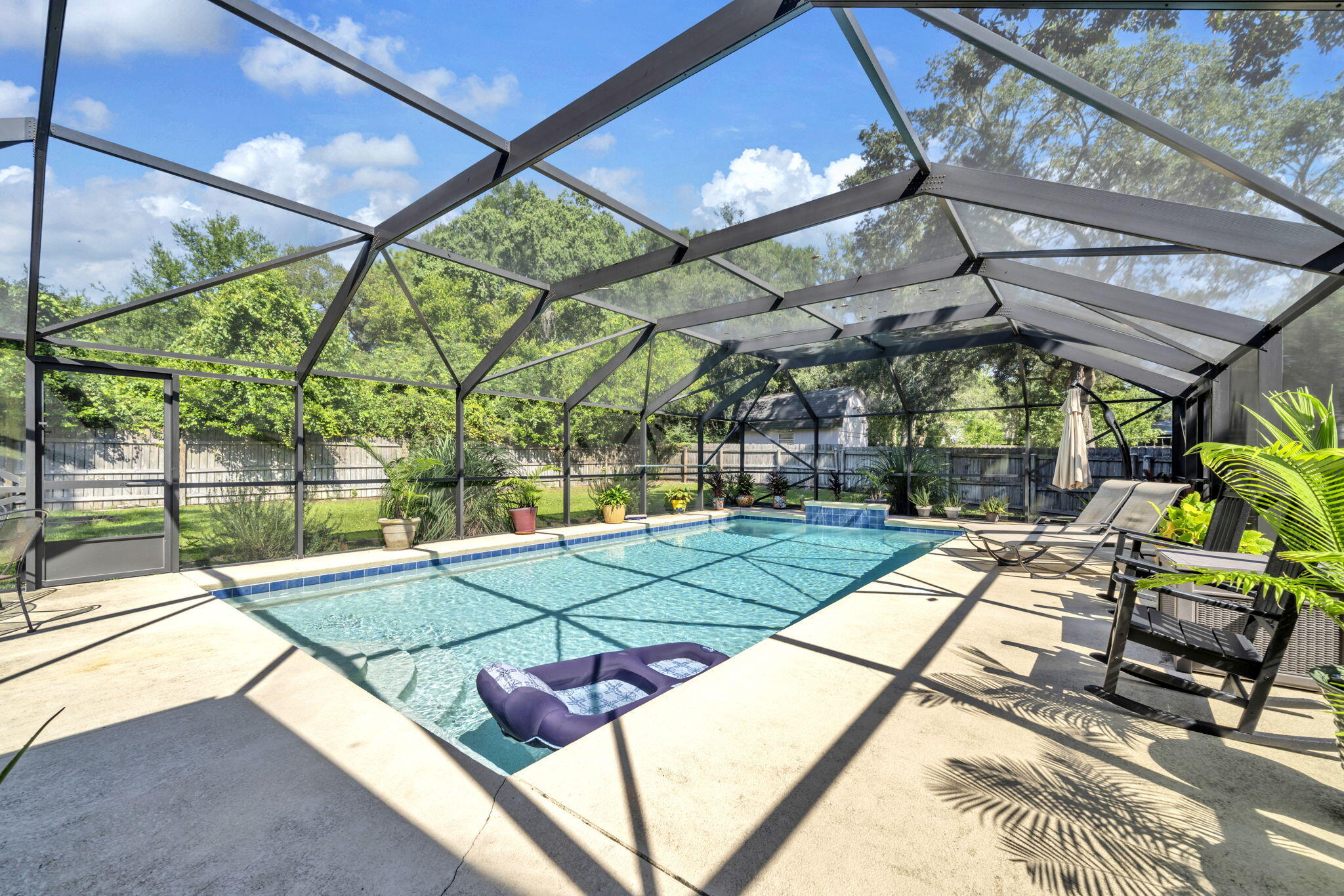 LAKE LORRAINE ESTATES 2 - Residential