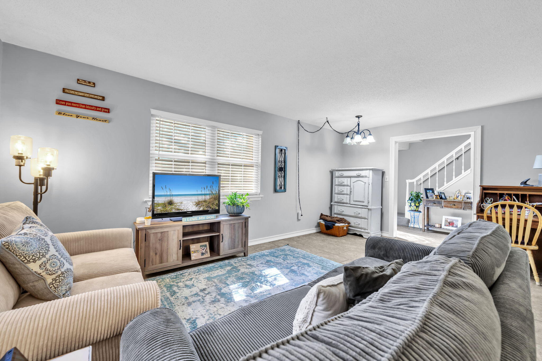 LAKE LORRAINE ESTATES 2 - Residential