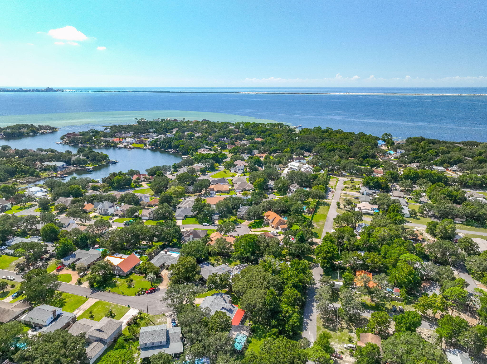 LAKE LORRAINE ESTATES 2 - Residential