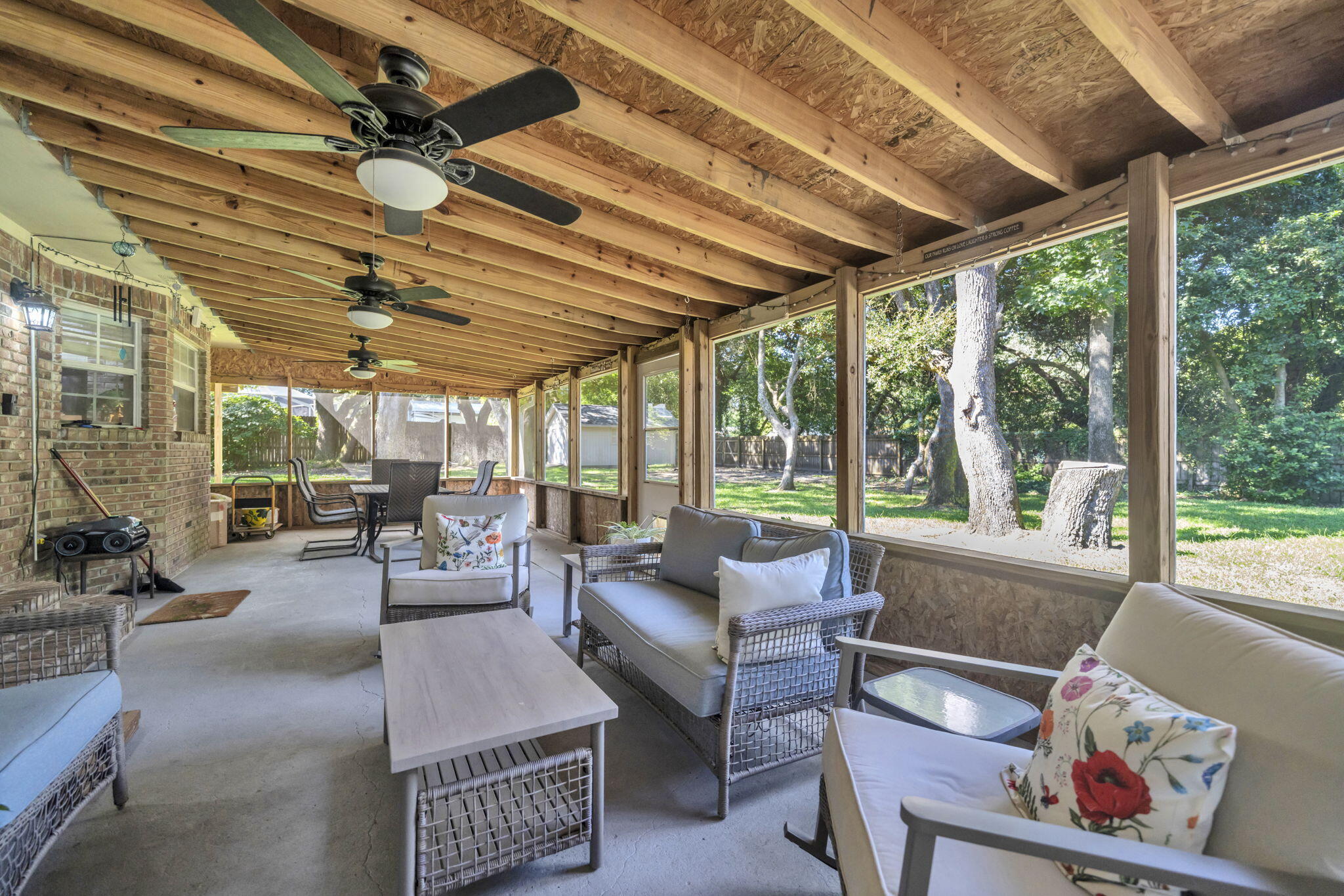 LAKE LORRAINE ESTATES 2 - Residential