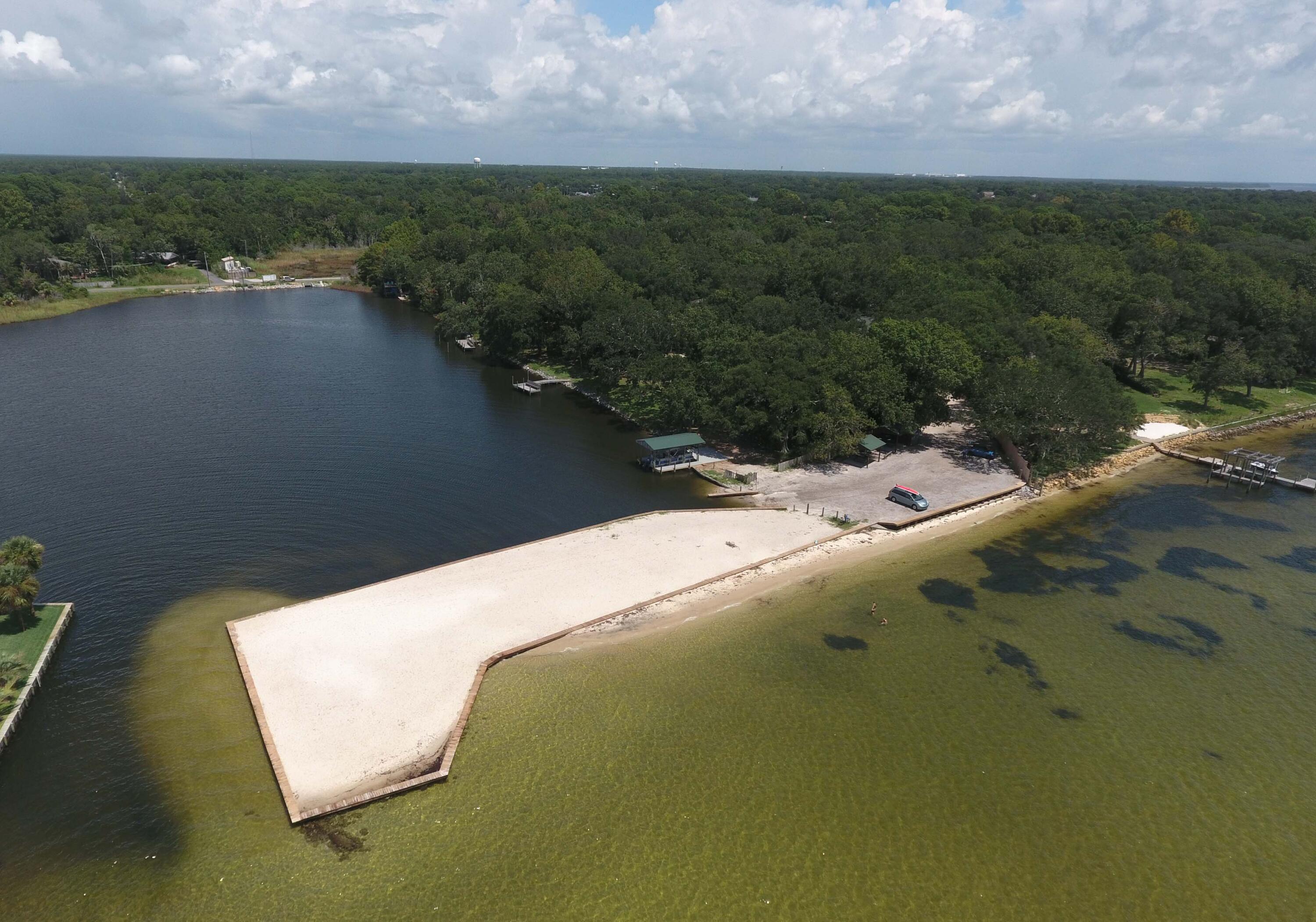LAKE LORRAINE ESTATES 2 - Residential