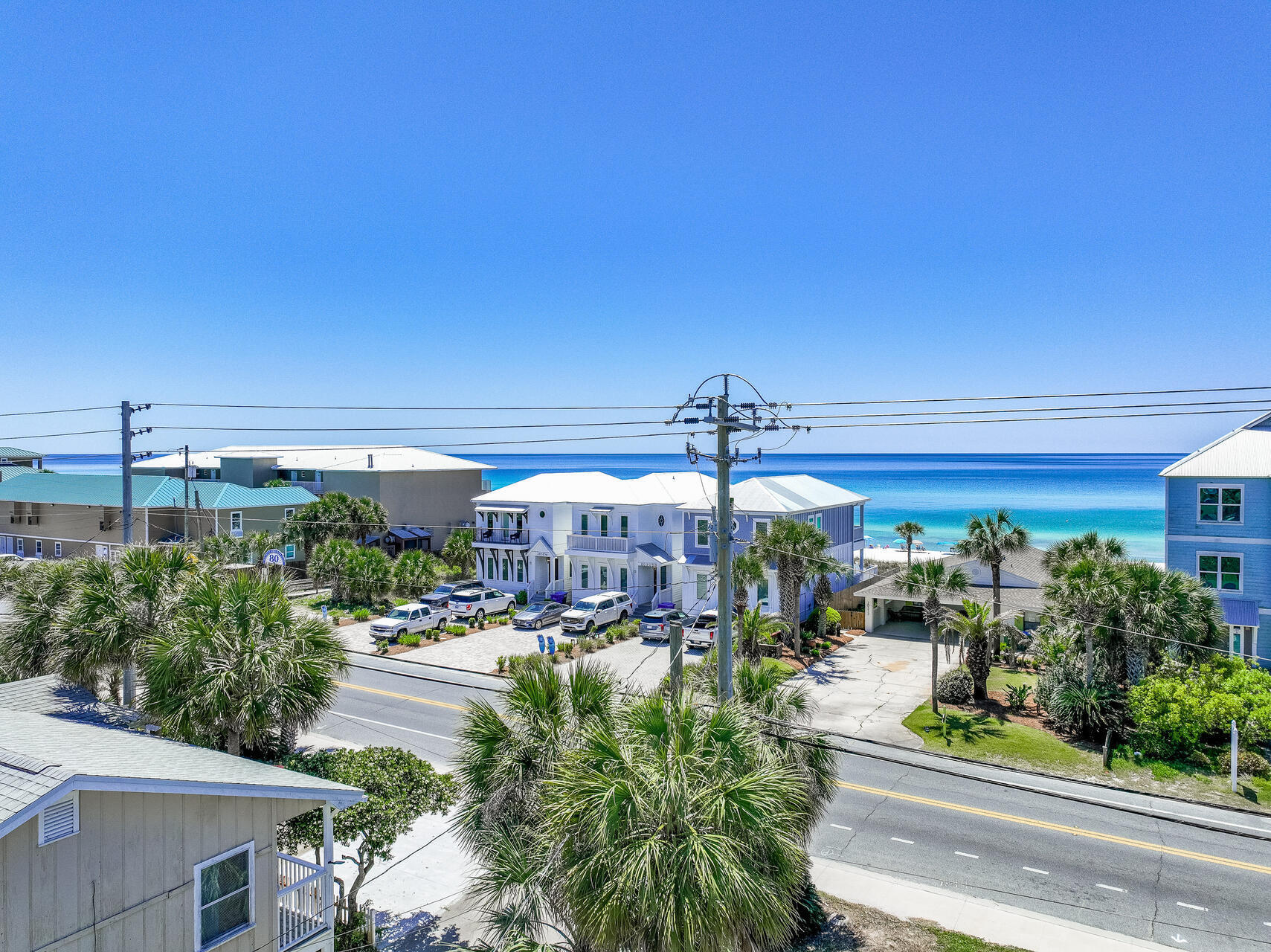 LAGUNA BEACH ESTATES - Residential