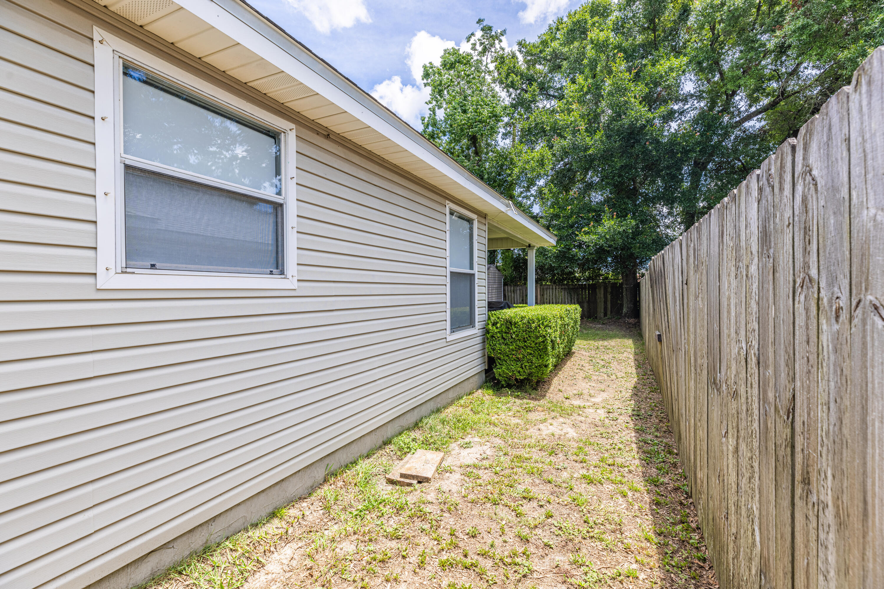 THORNWOOD - Residential