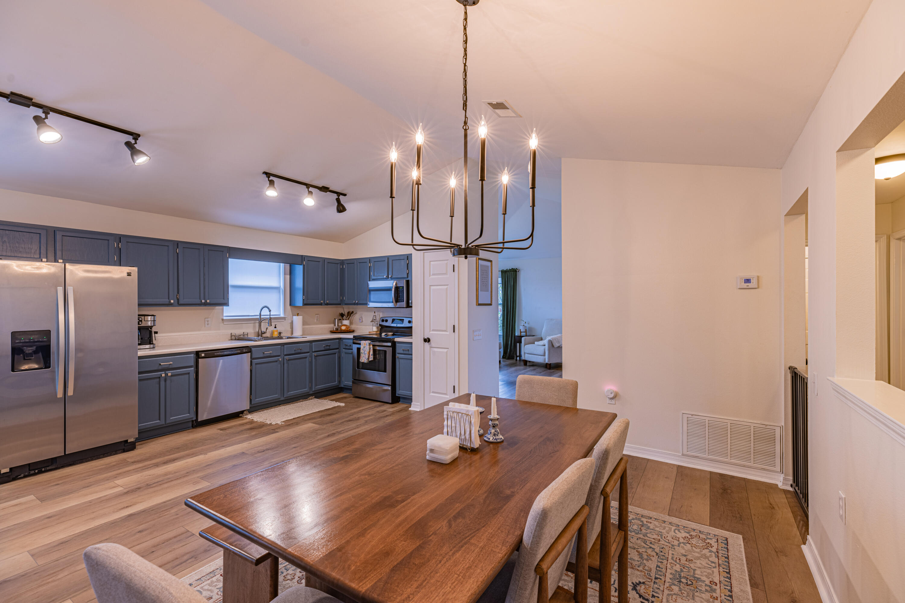 THORNWOOD - Residential