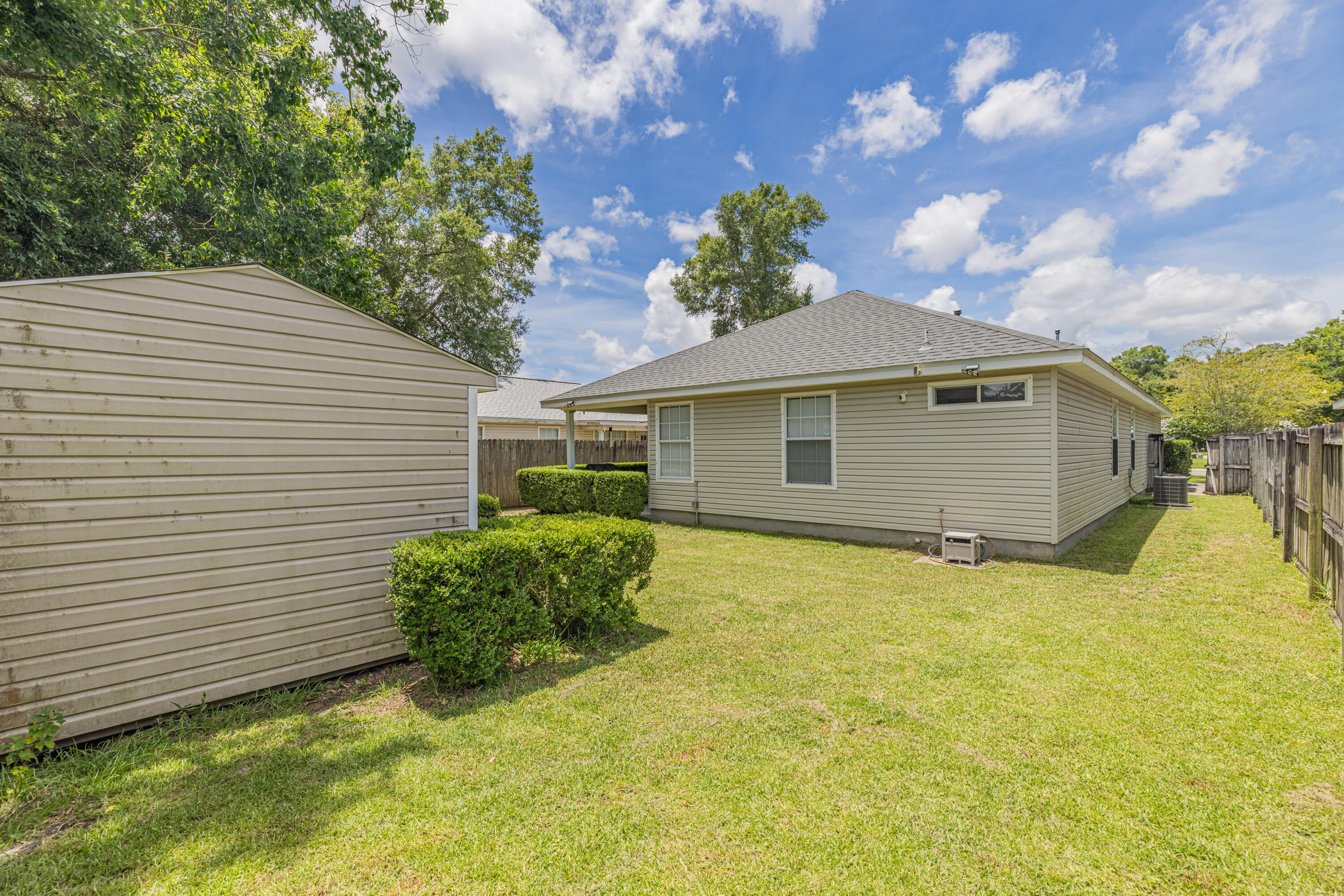 THORNWOOD - Residential