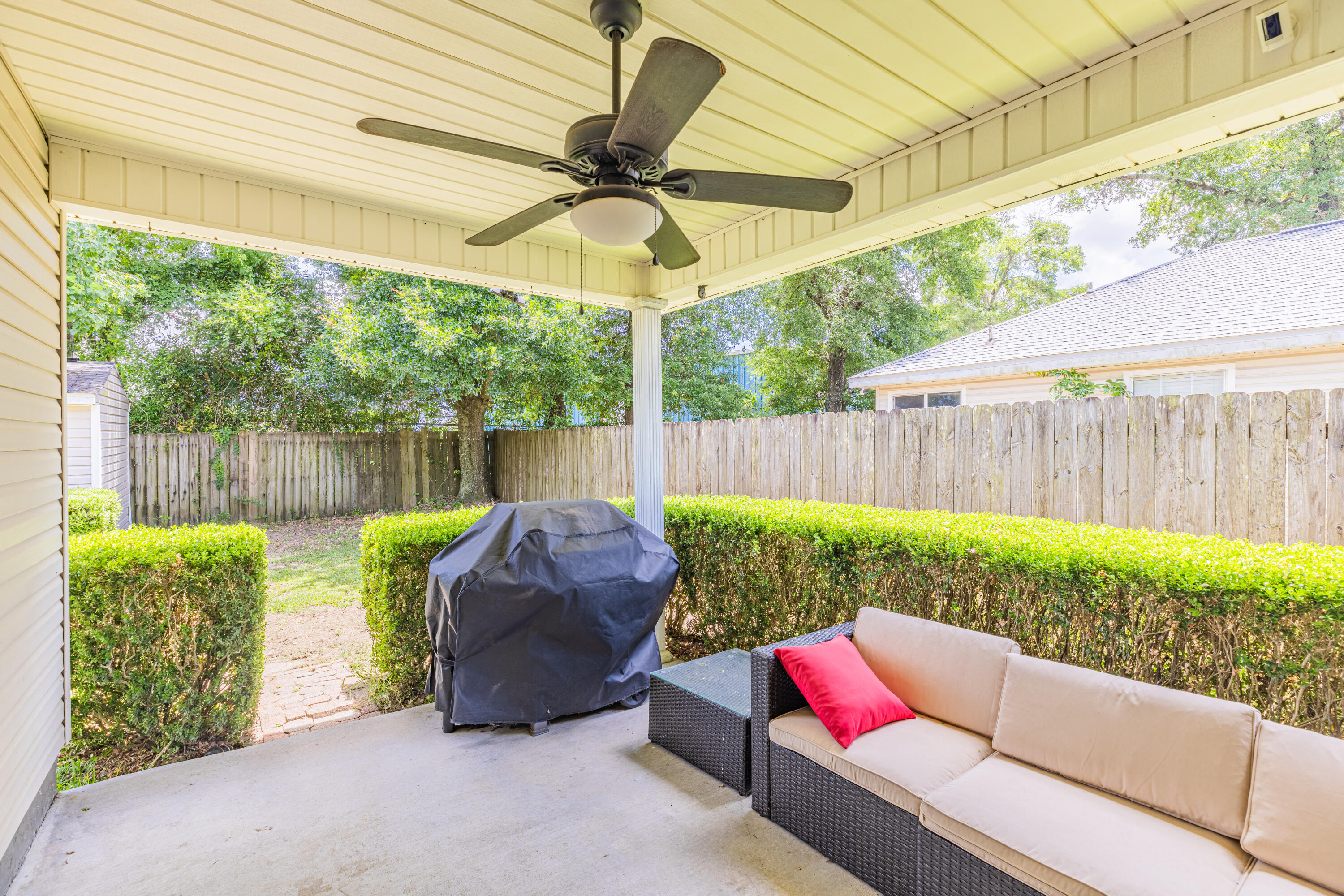 THORNWOOD - Residential