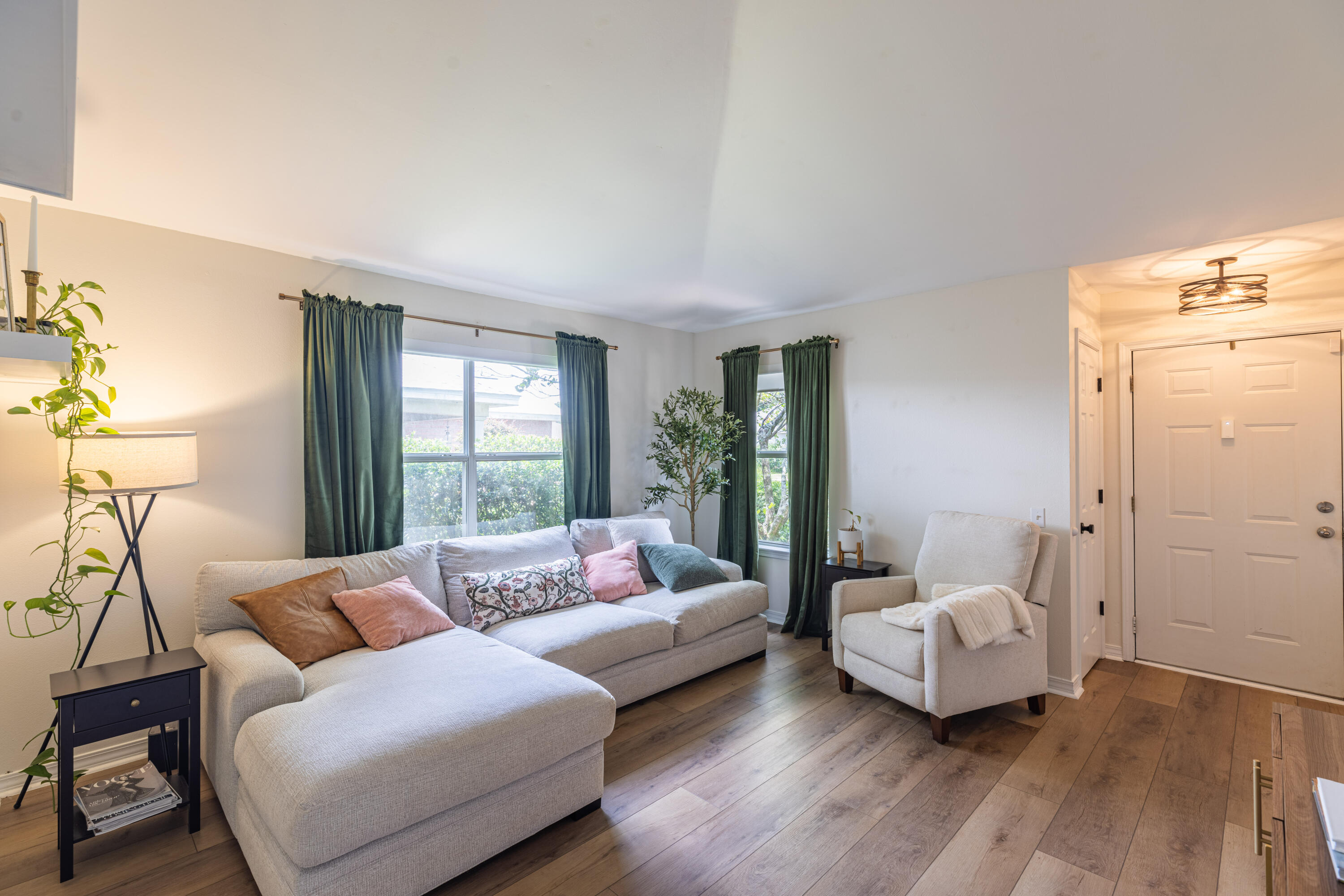 THORNWOOD - Residential