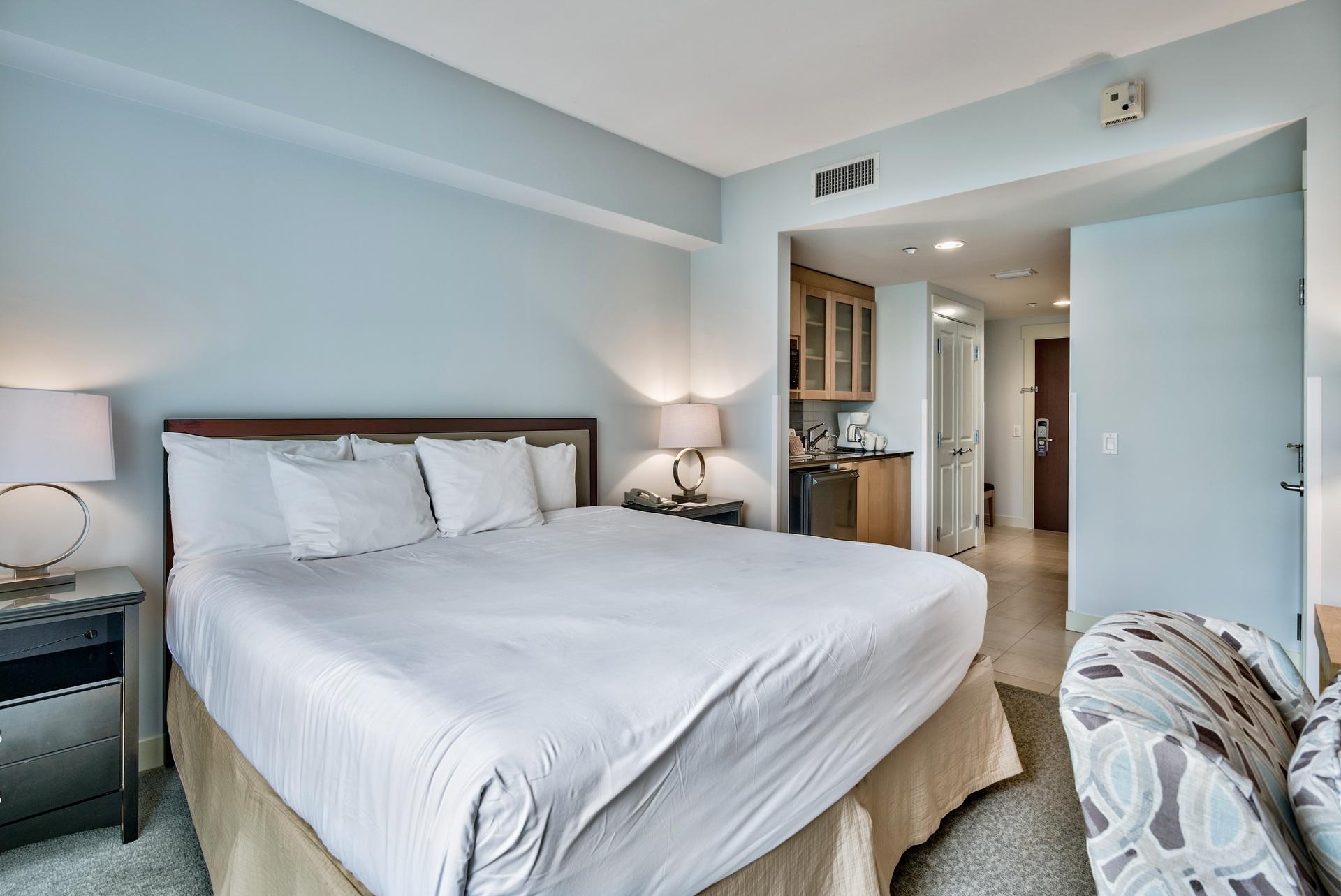 BAHIA CONDO - Residential