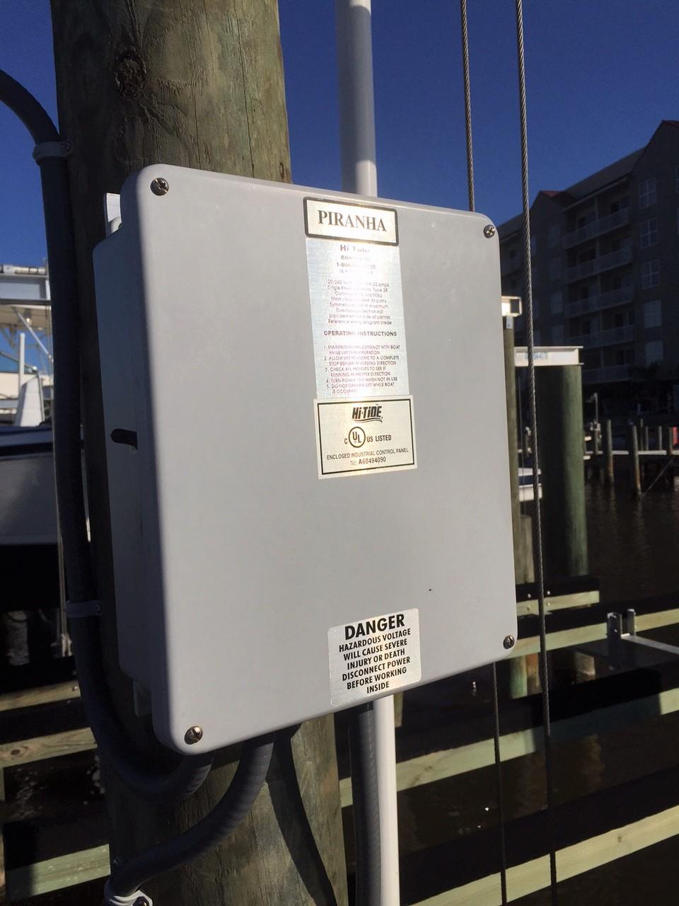 PALM COURT YACHT CLUB - Residential