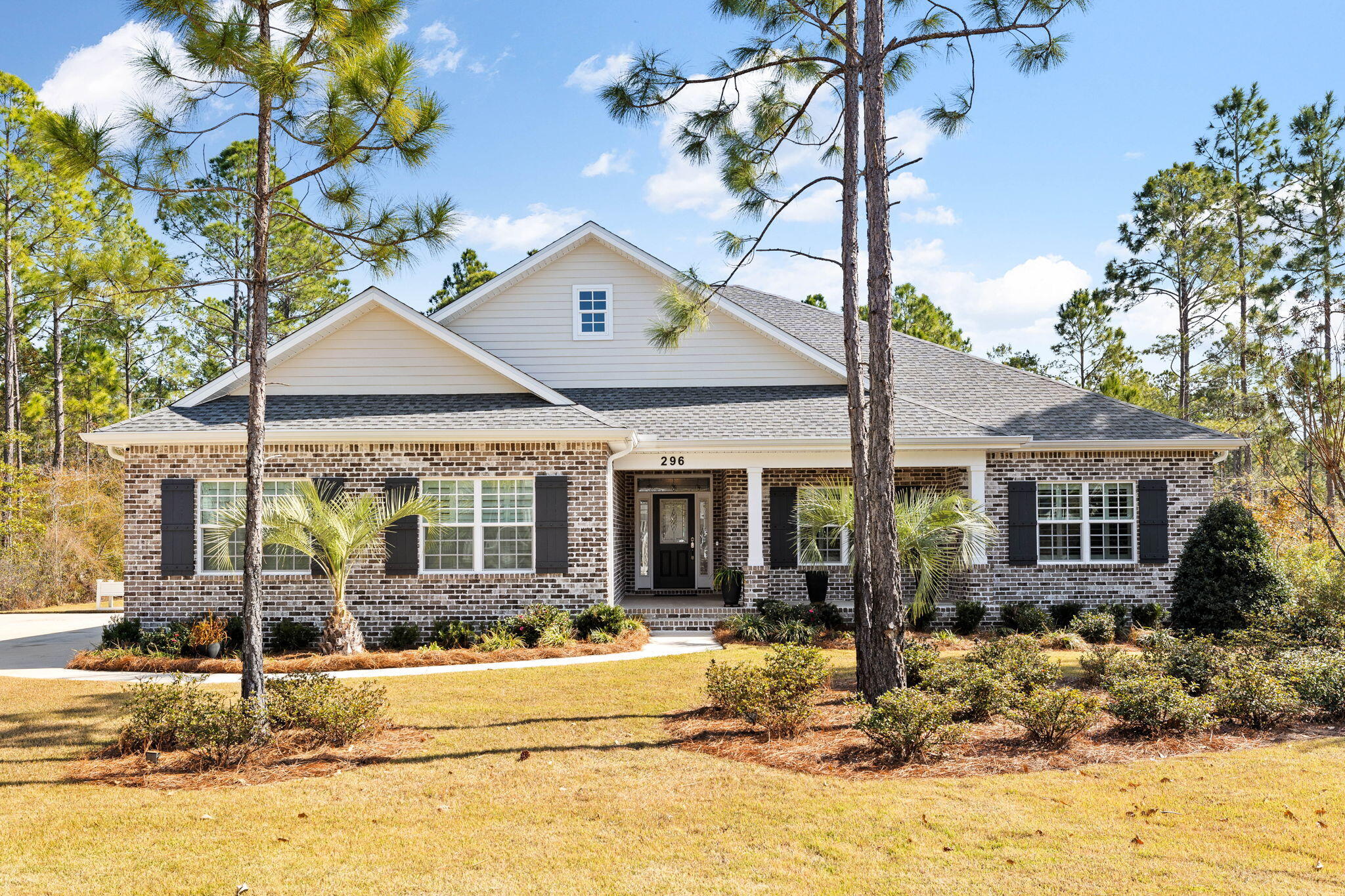 SECLUSION BAY - Residential