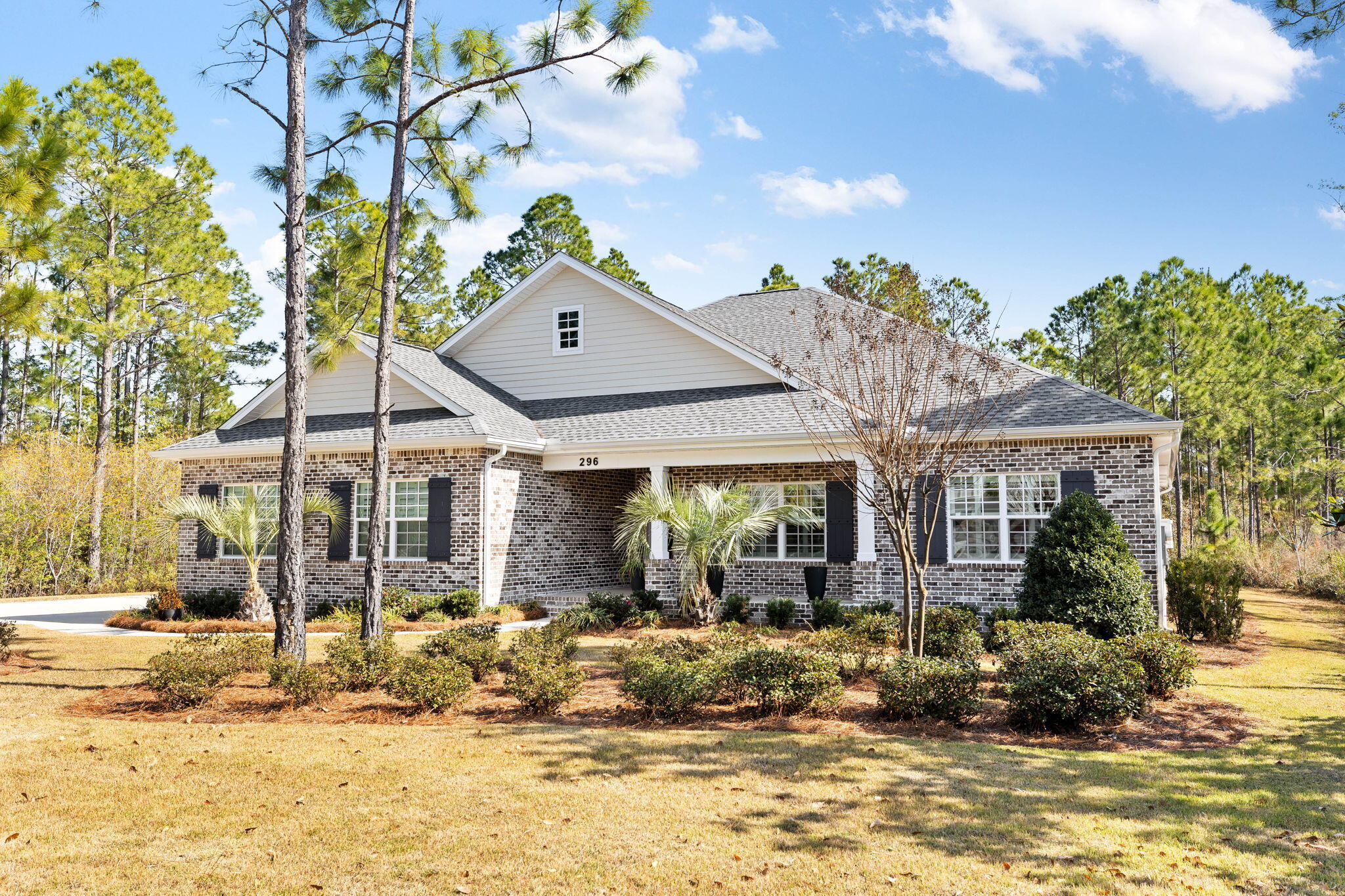 SECLUSION BAY - Residential