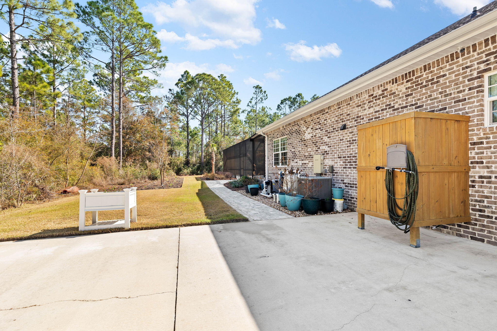 SECLUSION BAY - Residential