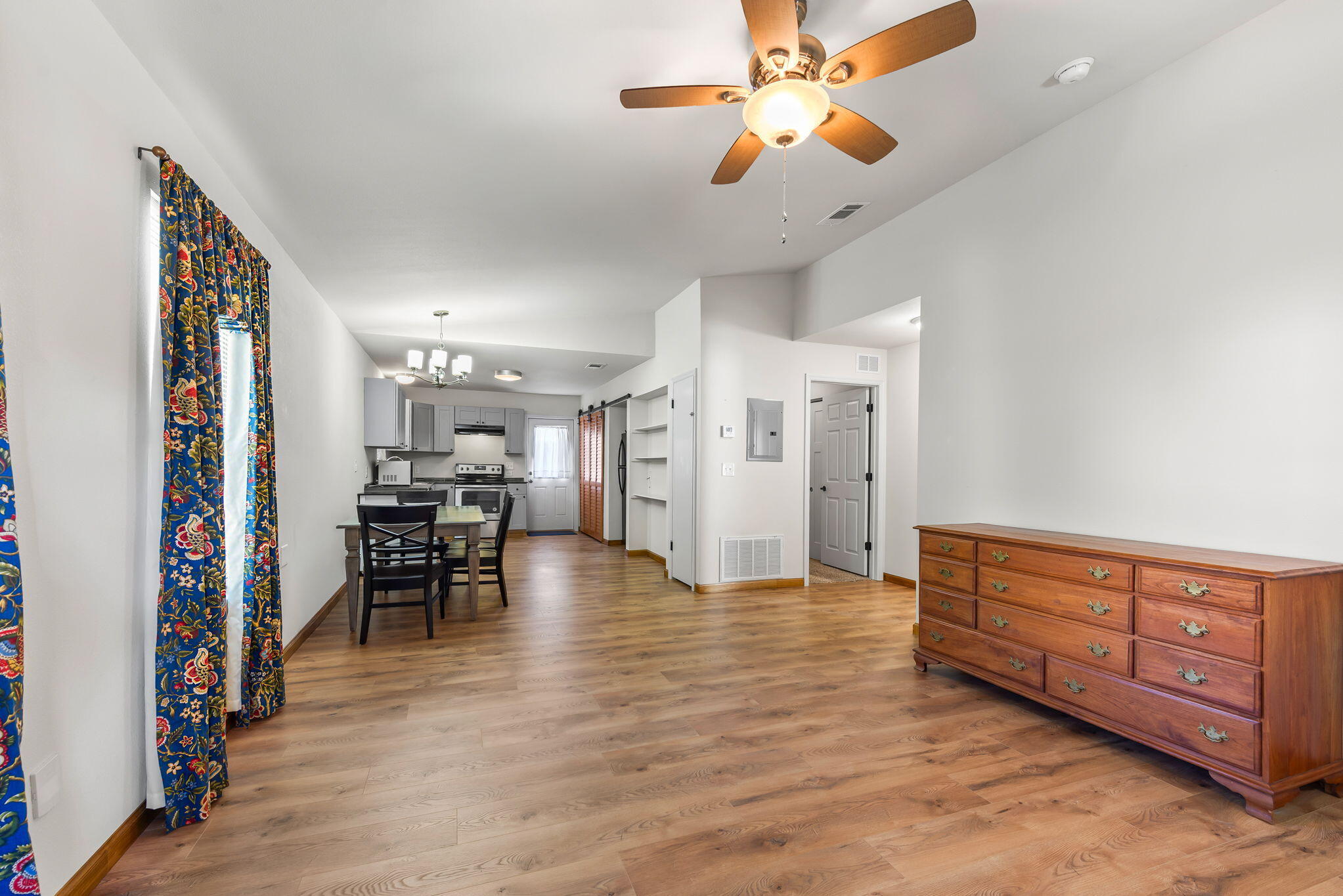 NAVARRE FIRST ADD - Residential