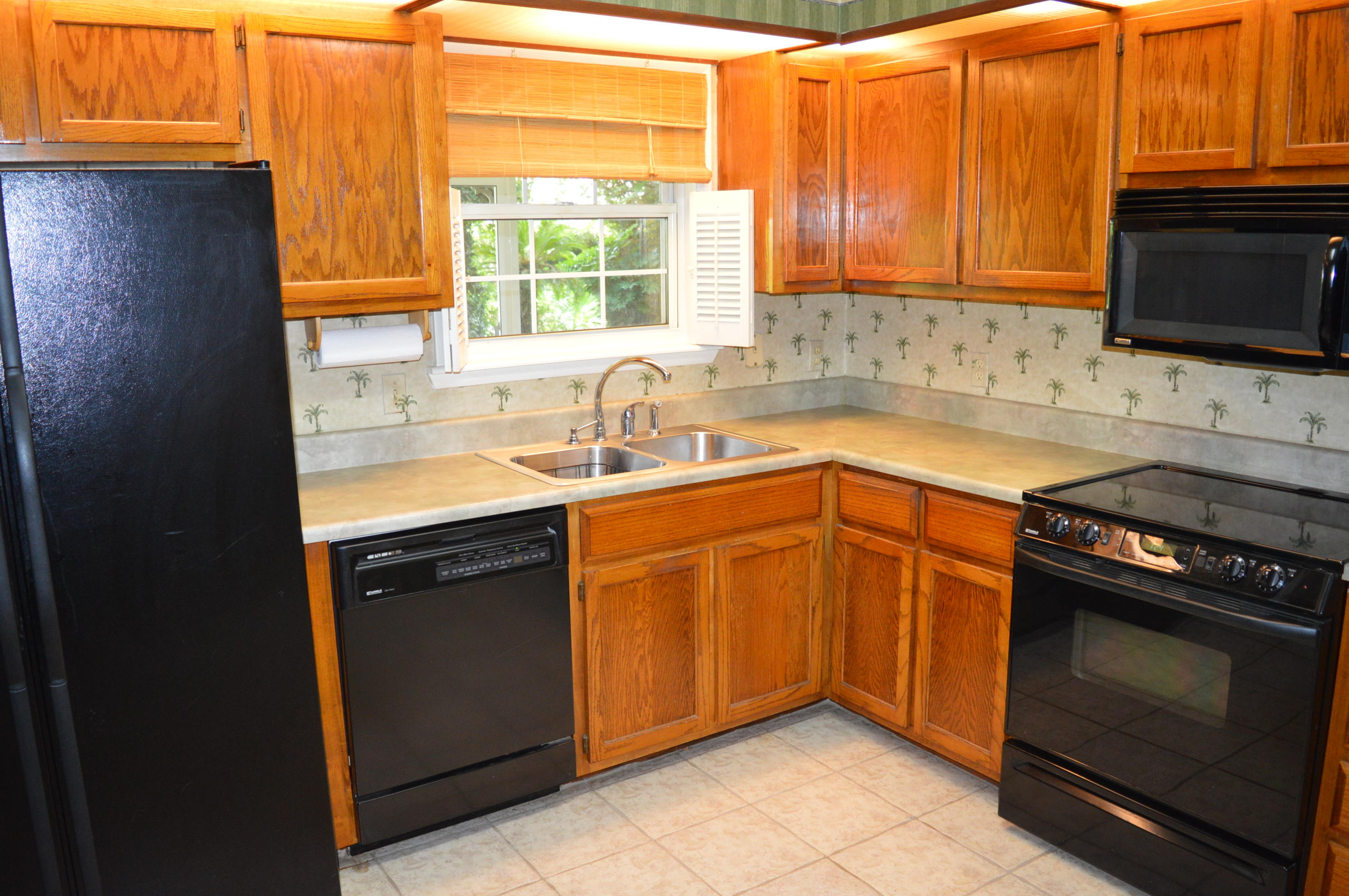 KELL-AIRE GARDENS - Residential