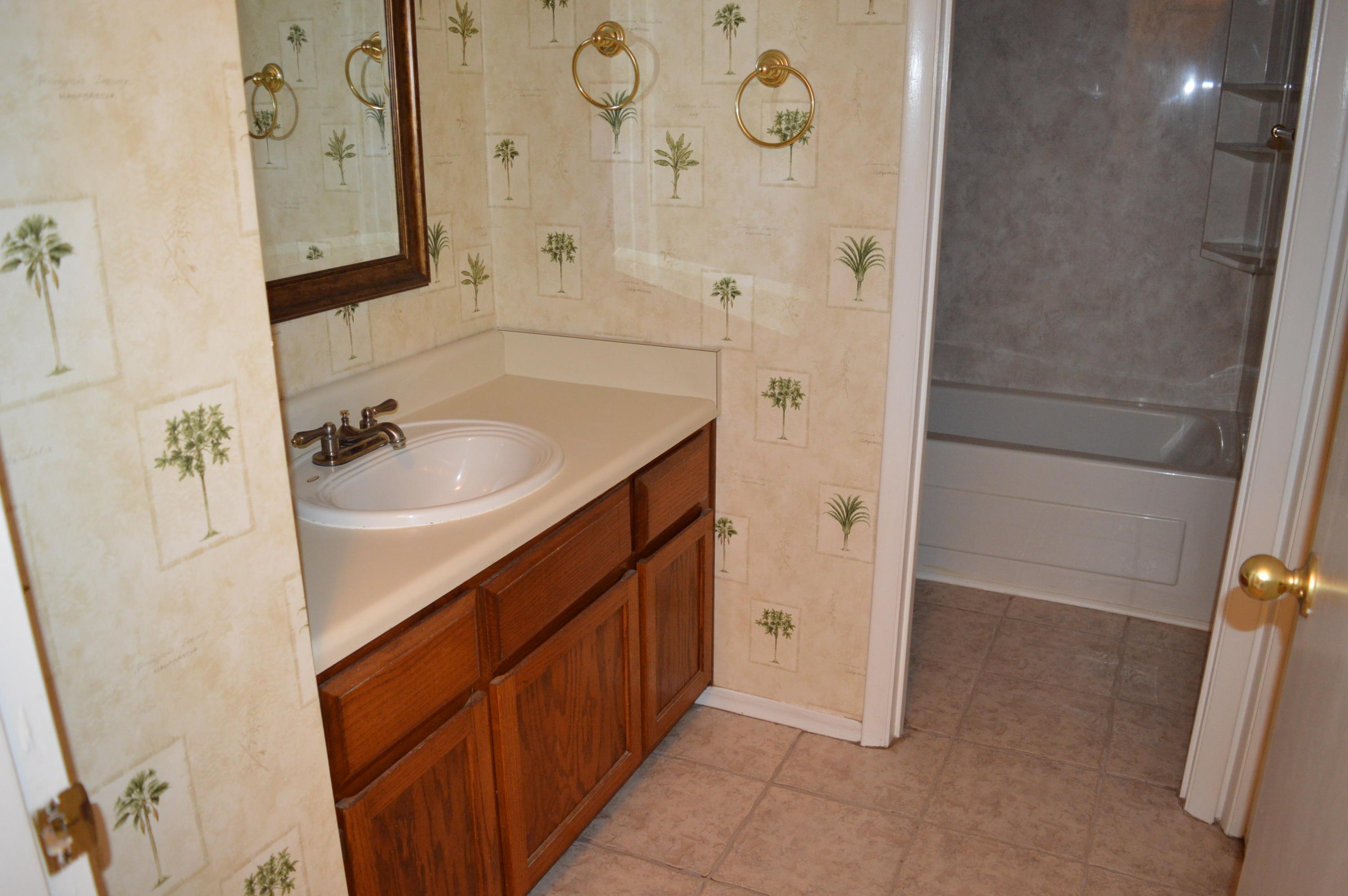 KELL-AIRE GARDENS - Residential