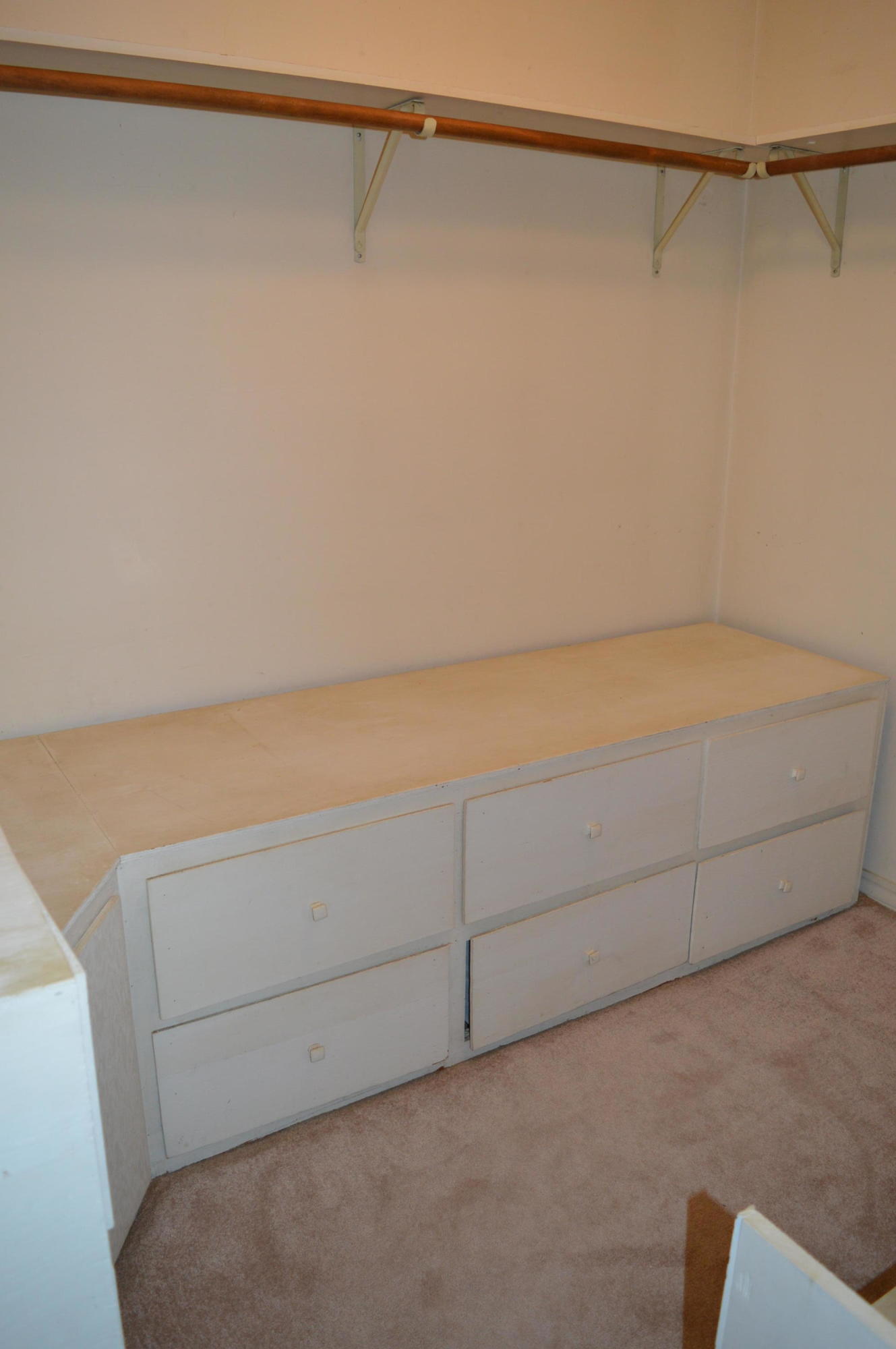 KELL-AIRE GARDENS - Residential