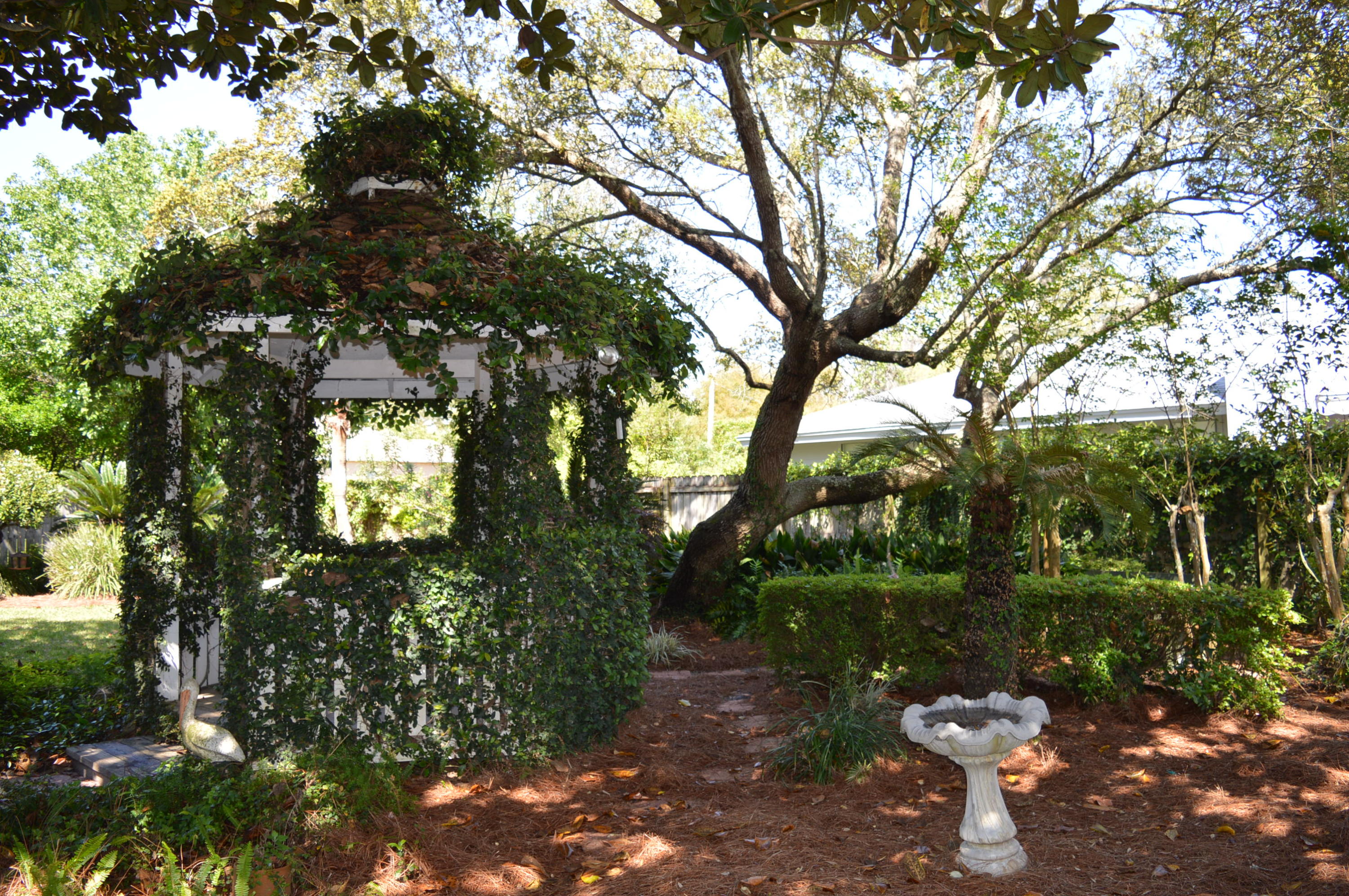 KELL-AIRE GARDENS - Residential