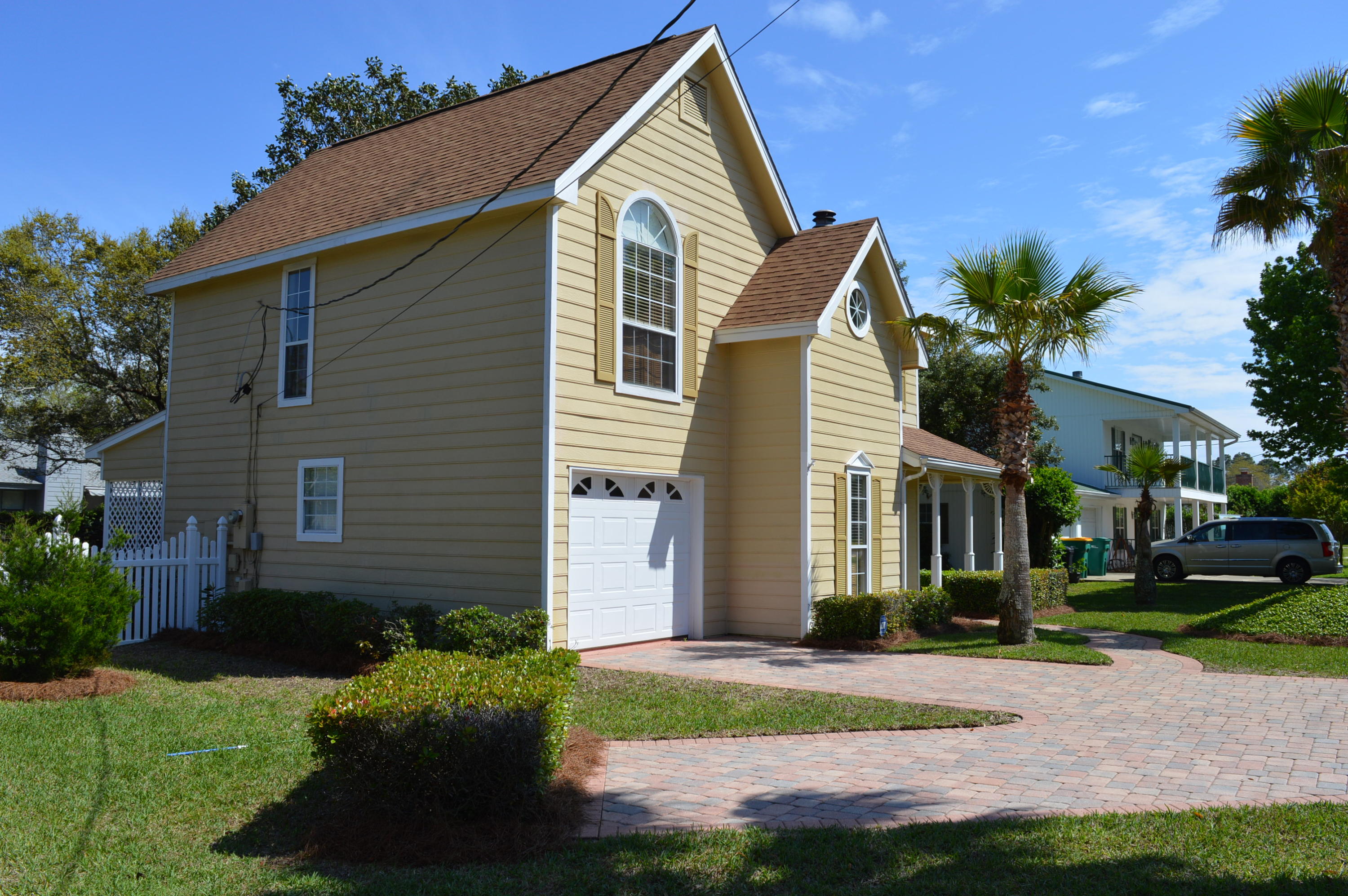 KELL-AIRE GARDENS - Residential