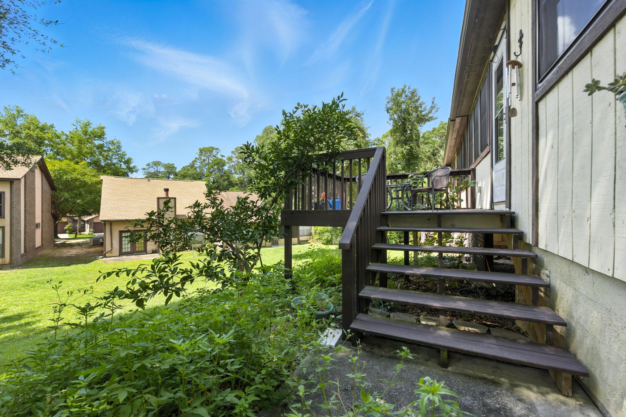 HIDDEN COVE T/H - Residential