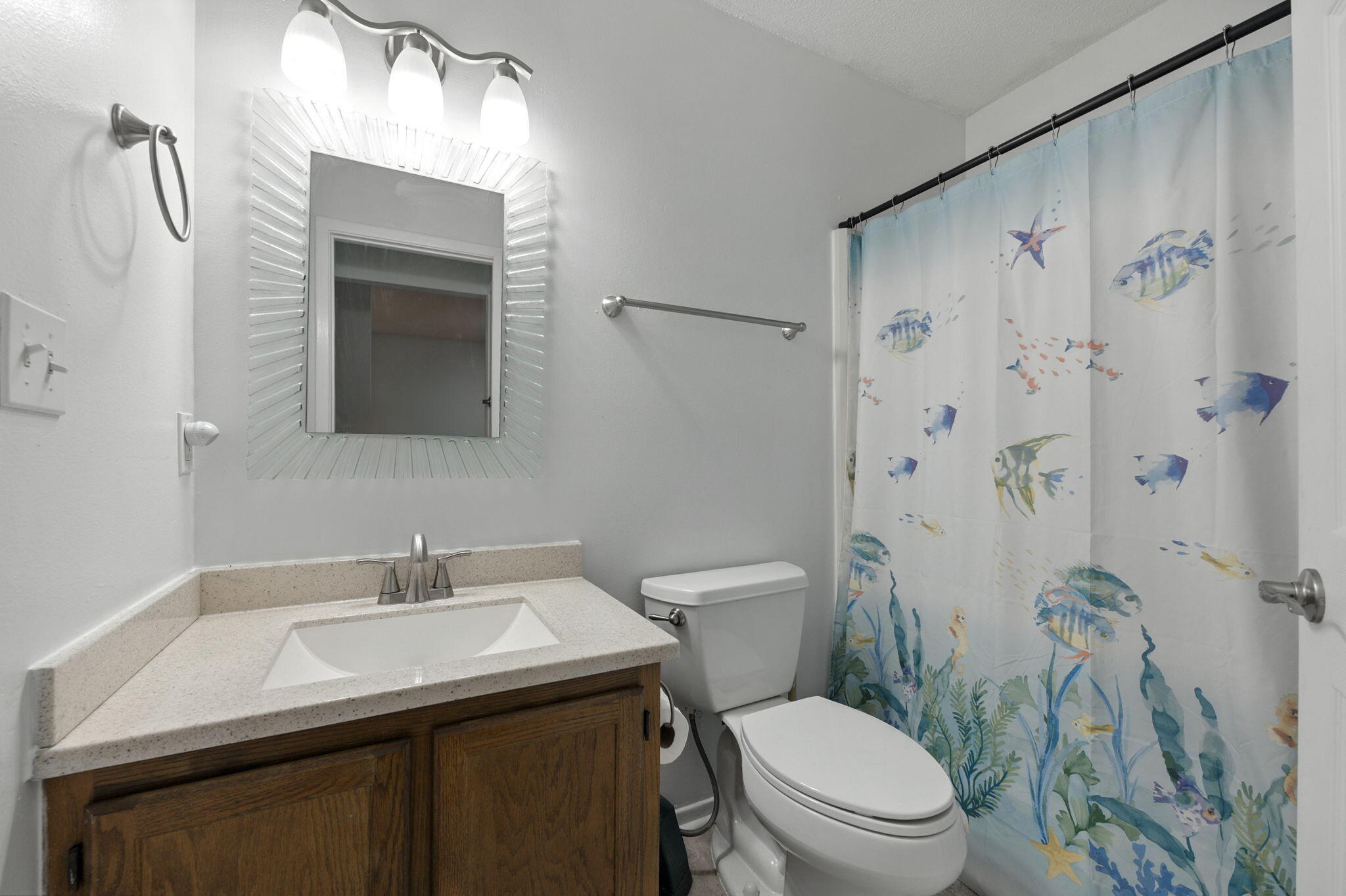 HIDDEN COVE T/H - Residential