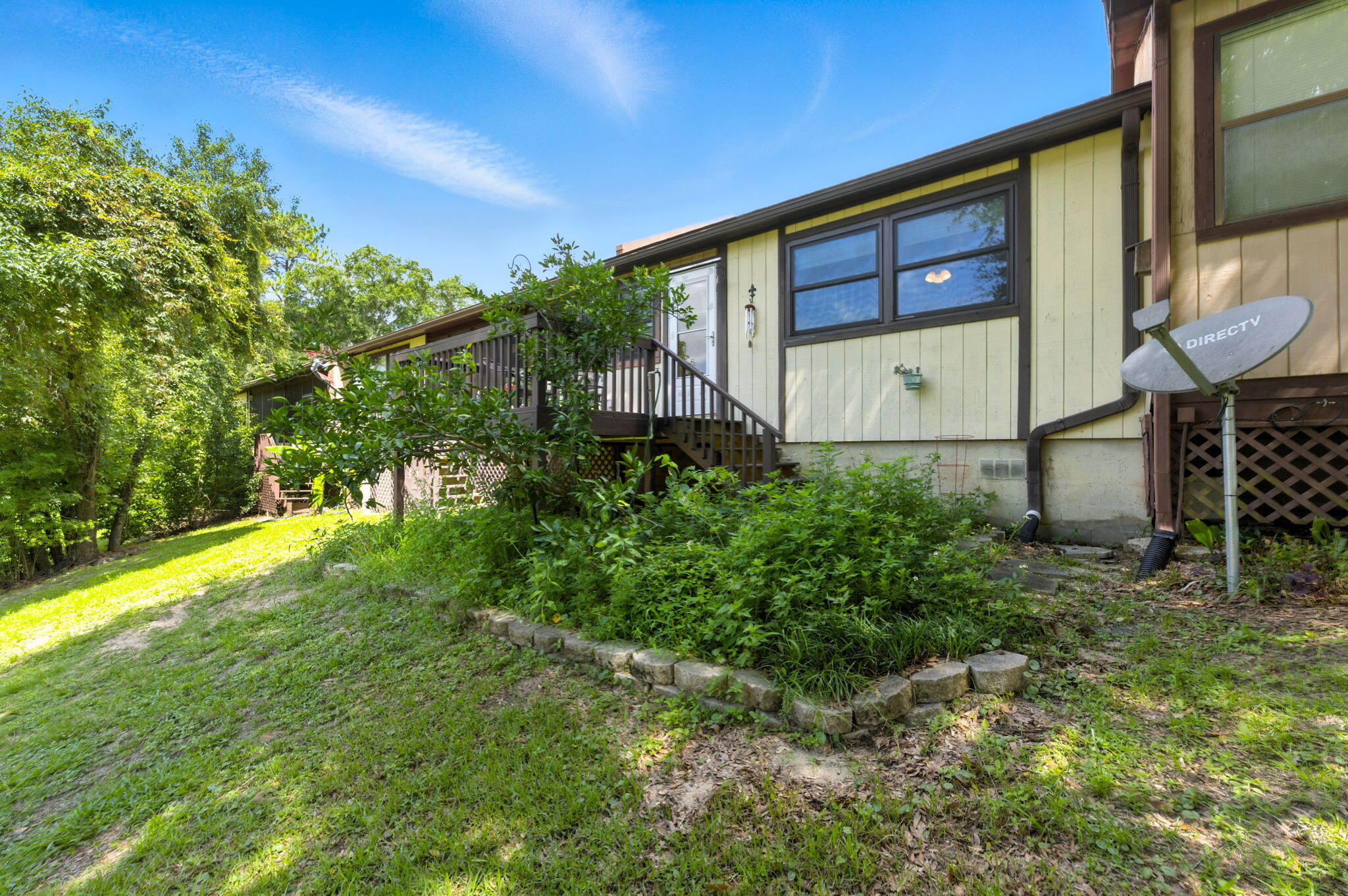 HIDDEN COVE T/H - Residential