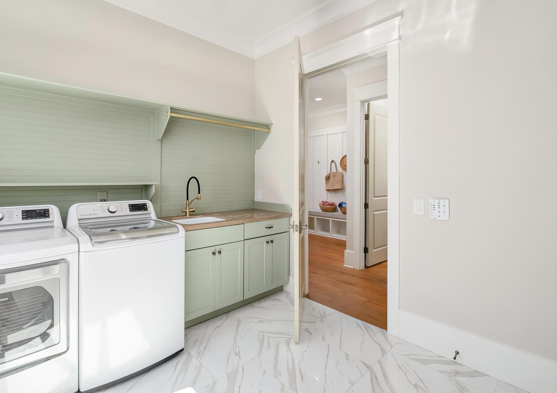SAFE HARBOR - Residential