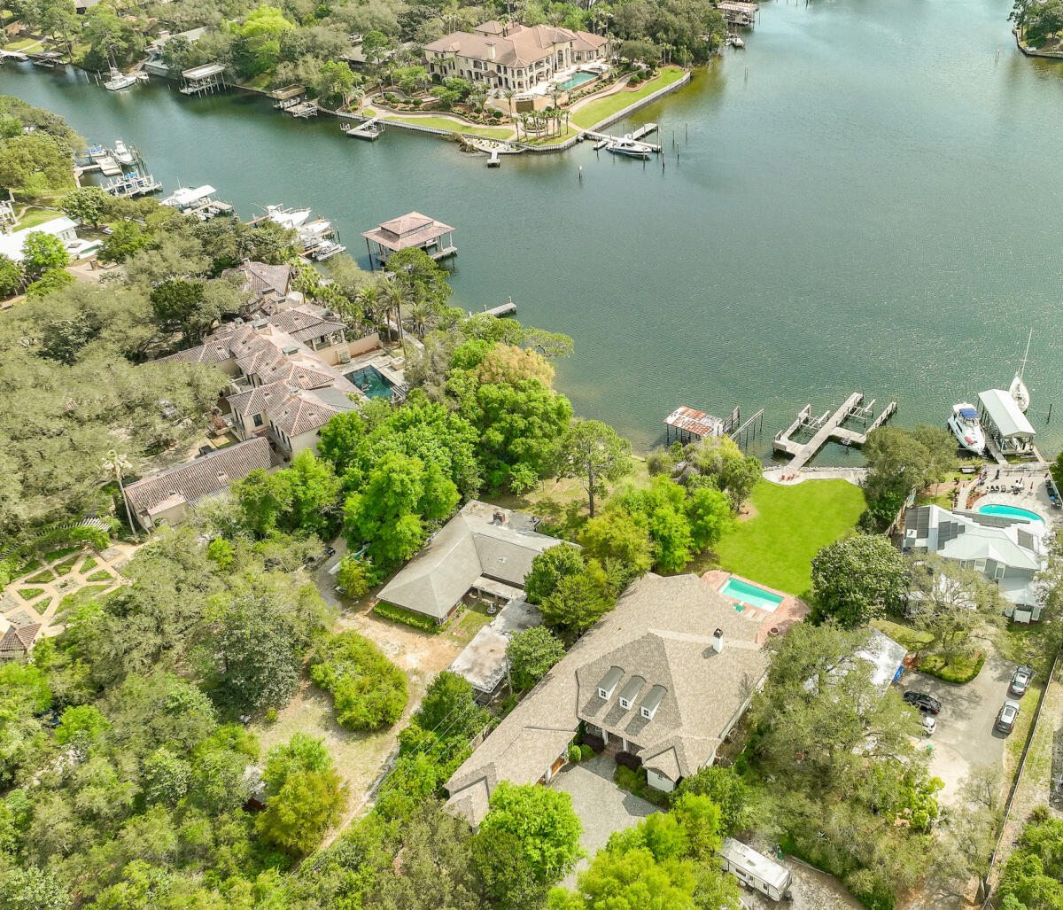 SAFE HARBOR - Residential