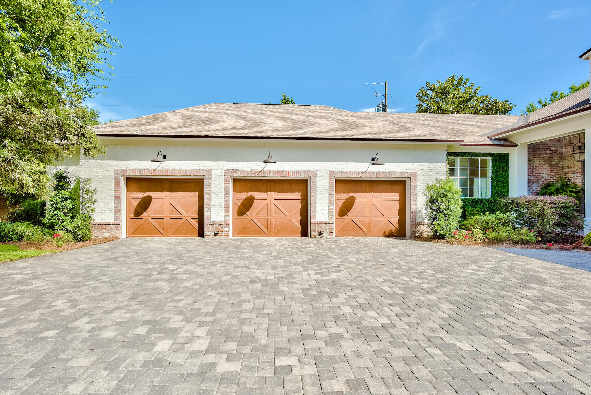 SAFE HARBOR - Residential