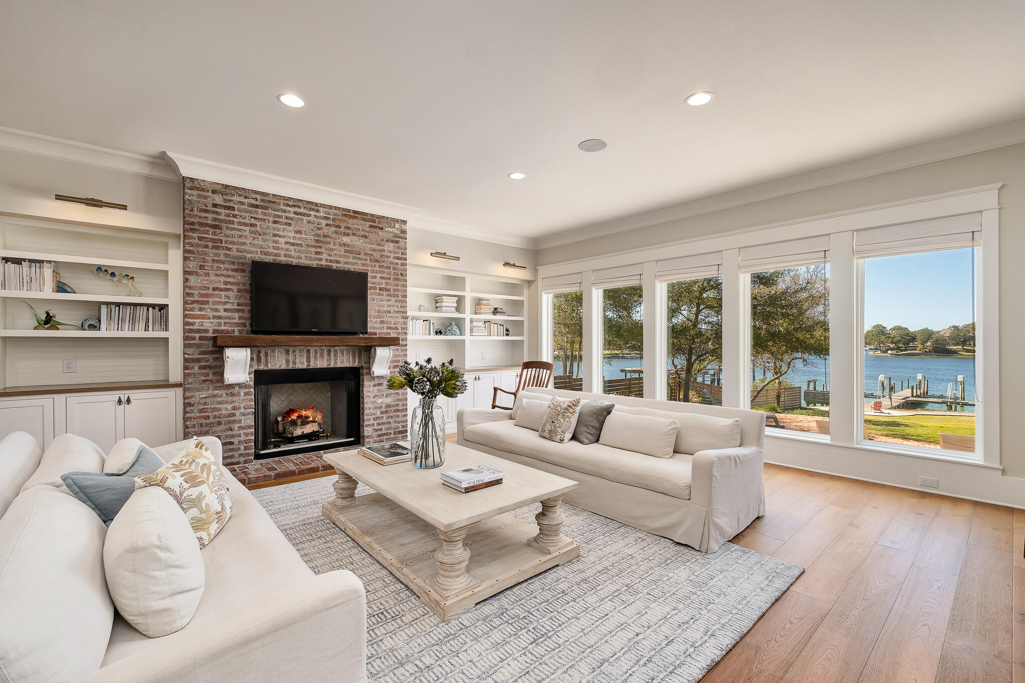 SAFE HARBOR - Residential