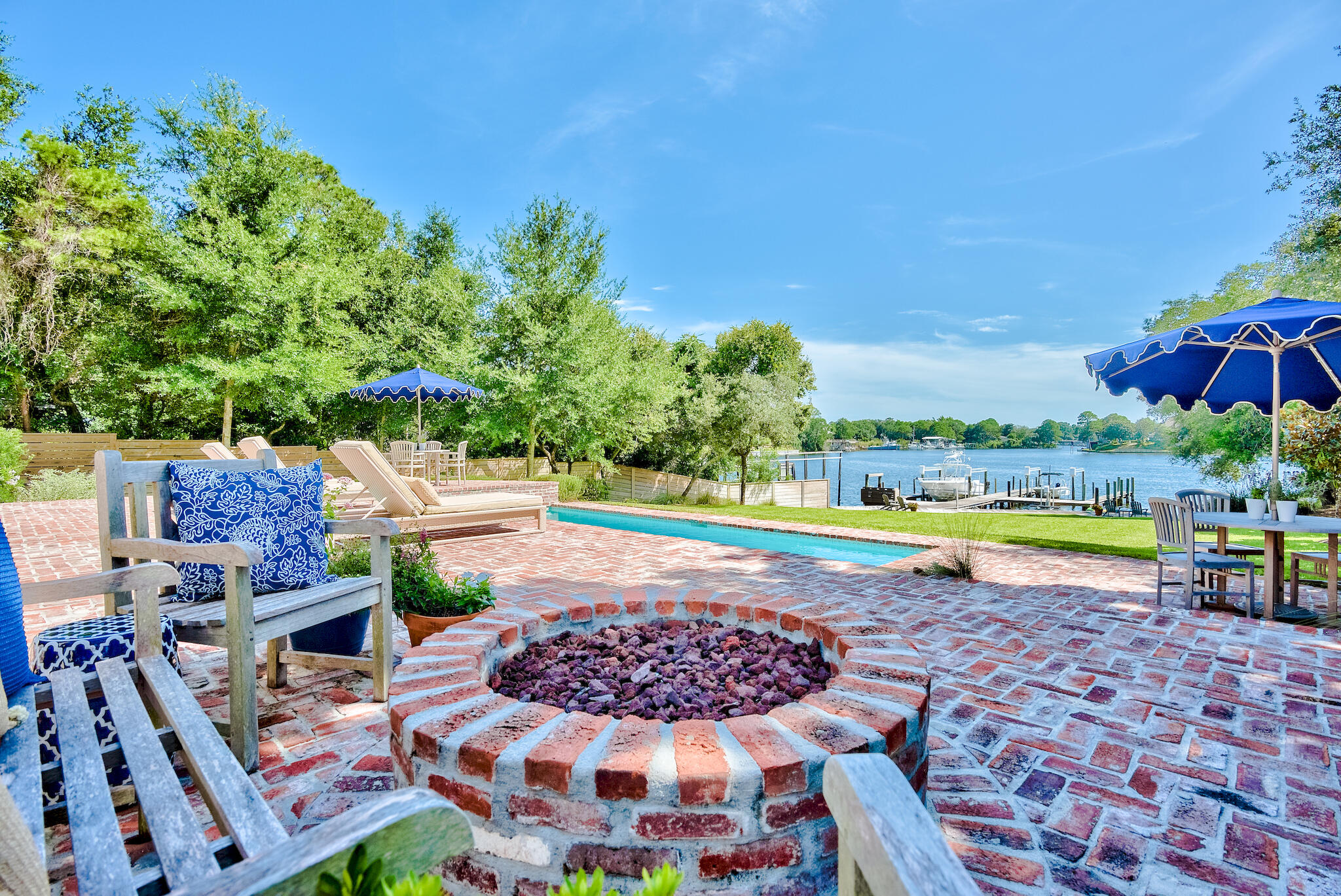 SAFE HARBOR - Residential