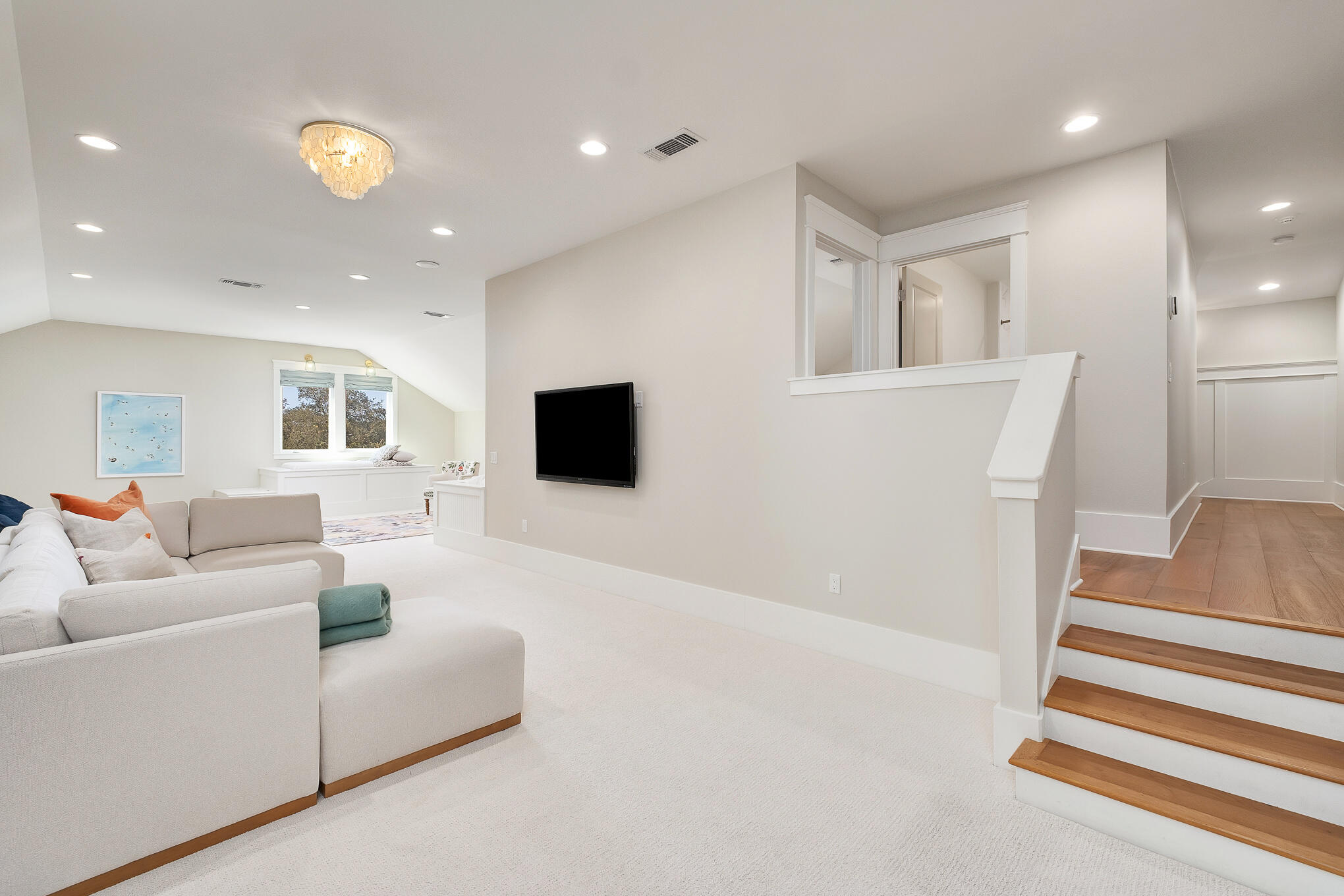 SAFE HARBOR - Residential