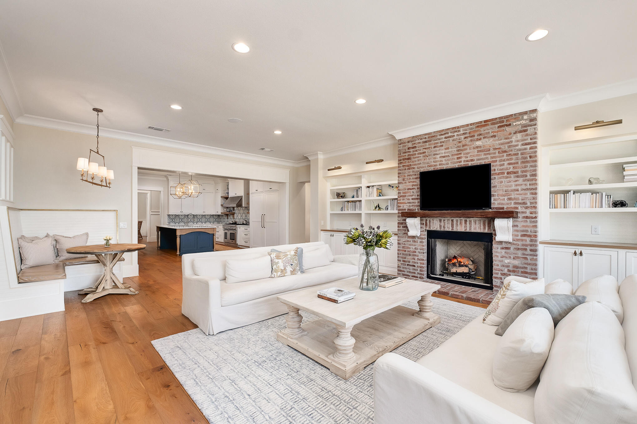 SAFE HARBOR - Residential