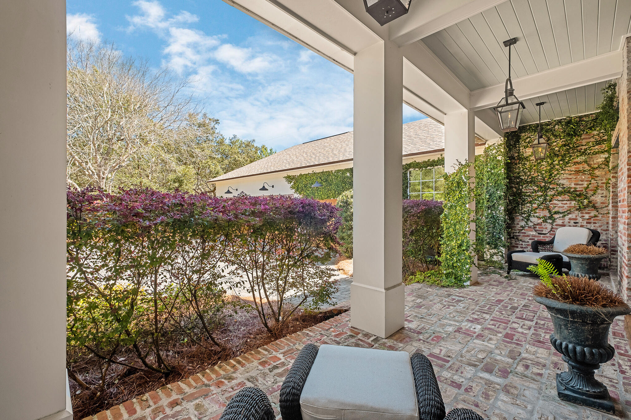 SAFE HARBOR - Residential