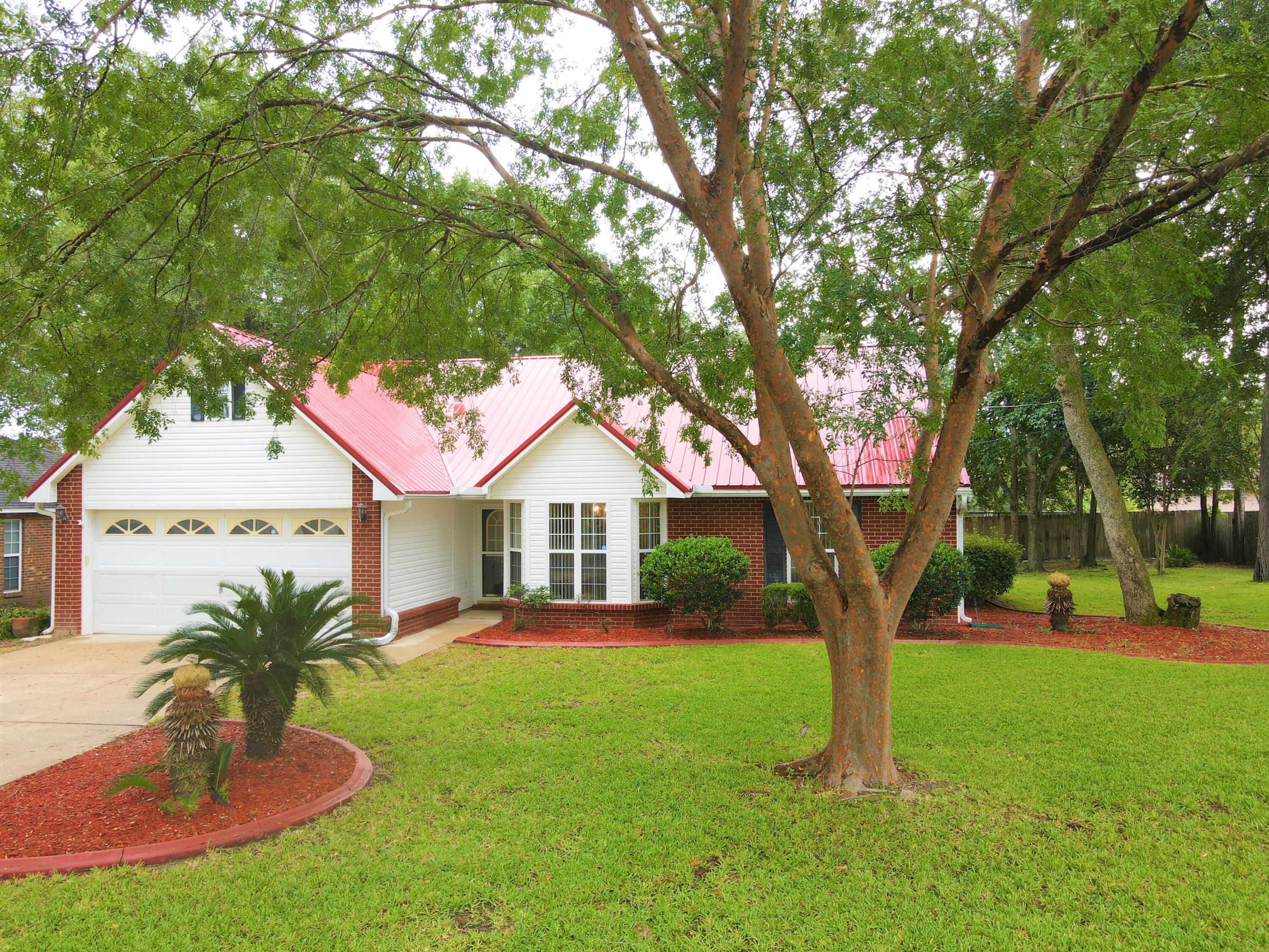 PINNACLE POINT - Residential