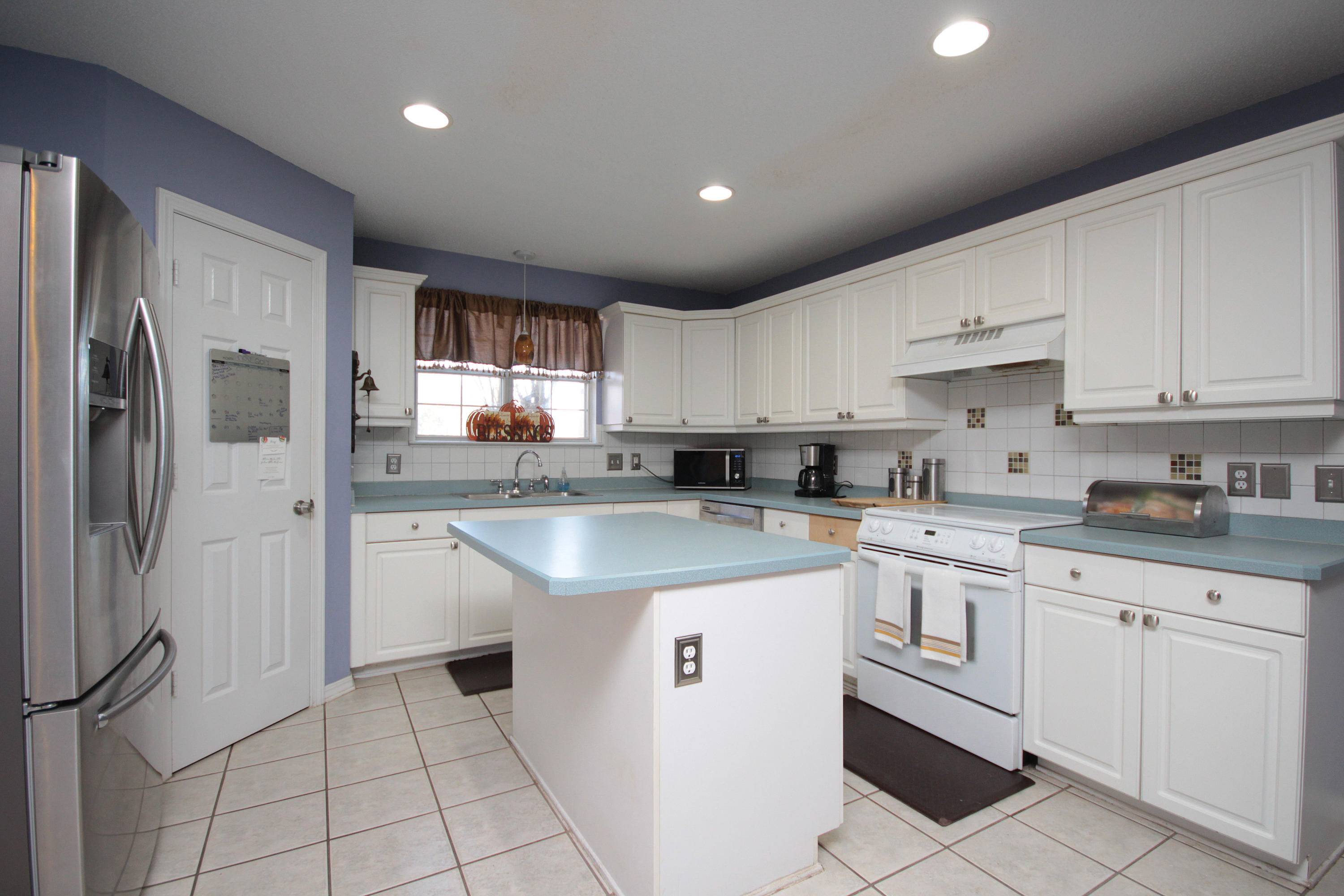 COUNTRYVIEW ESTATES 4TH ADDN PH 2 - Residential