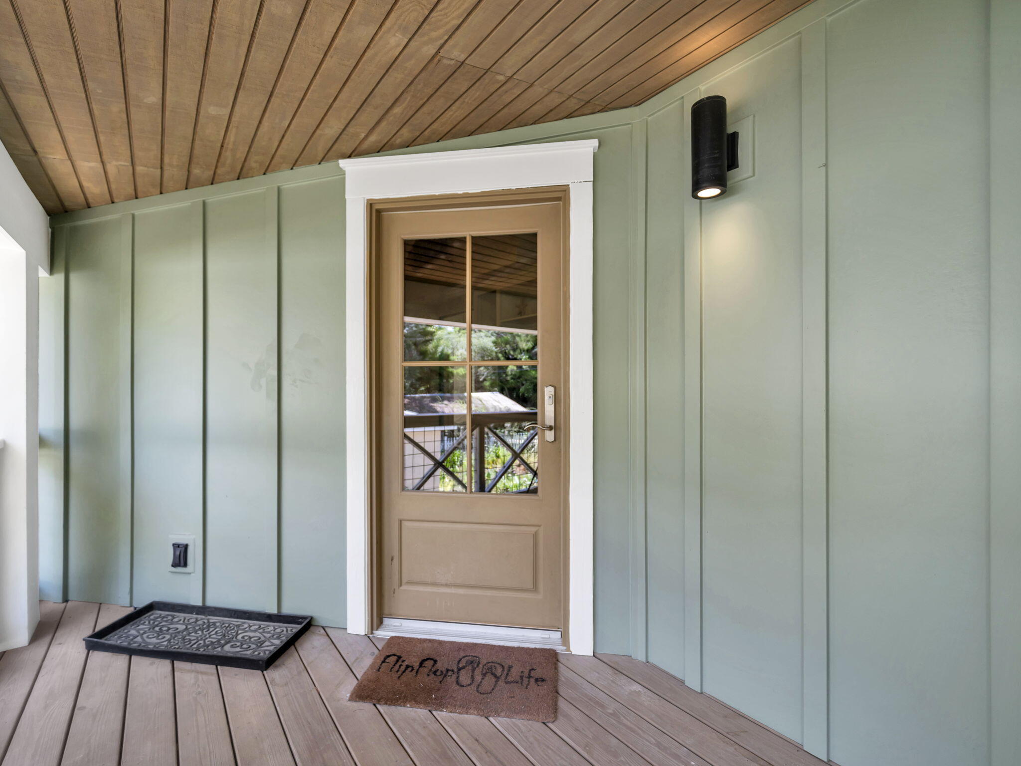 SEAGROVE 1ST ADDN - Residential