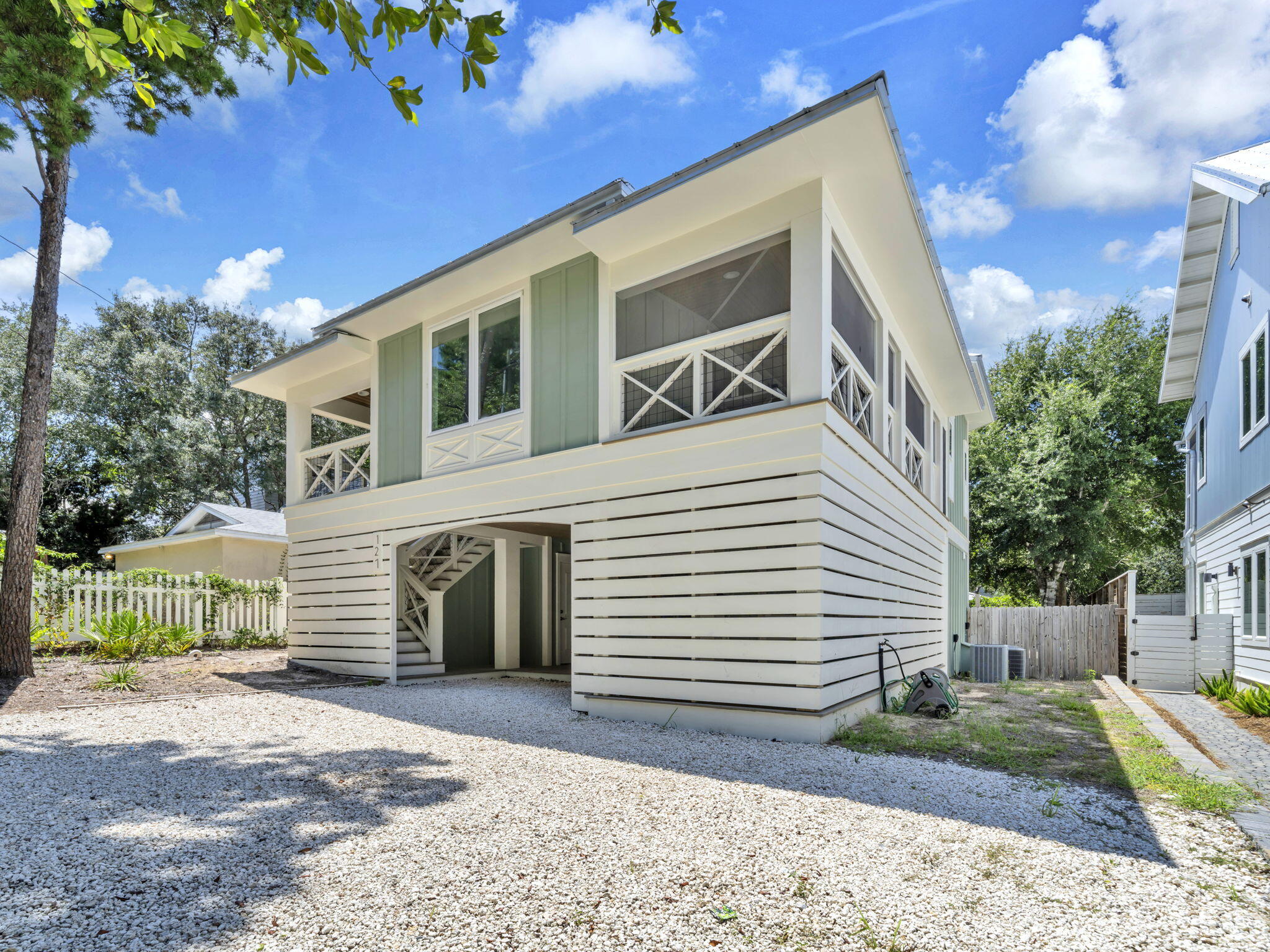SEAGROVE 1ST ADDN - Residential