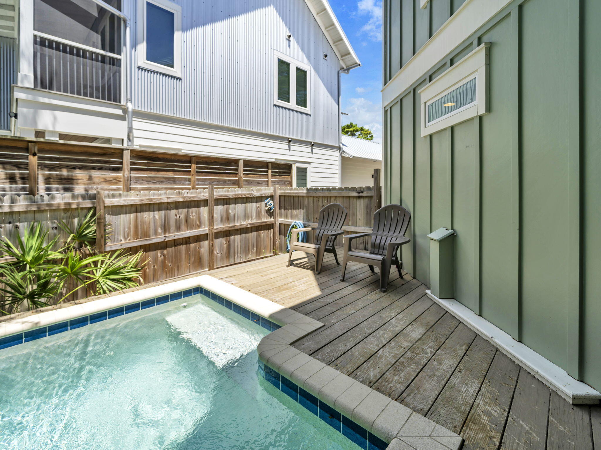 SEAGROVE 1ST ADDN - Residential