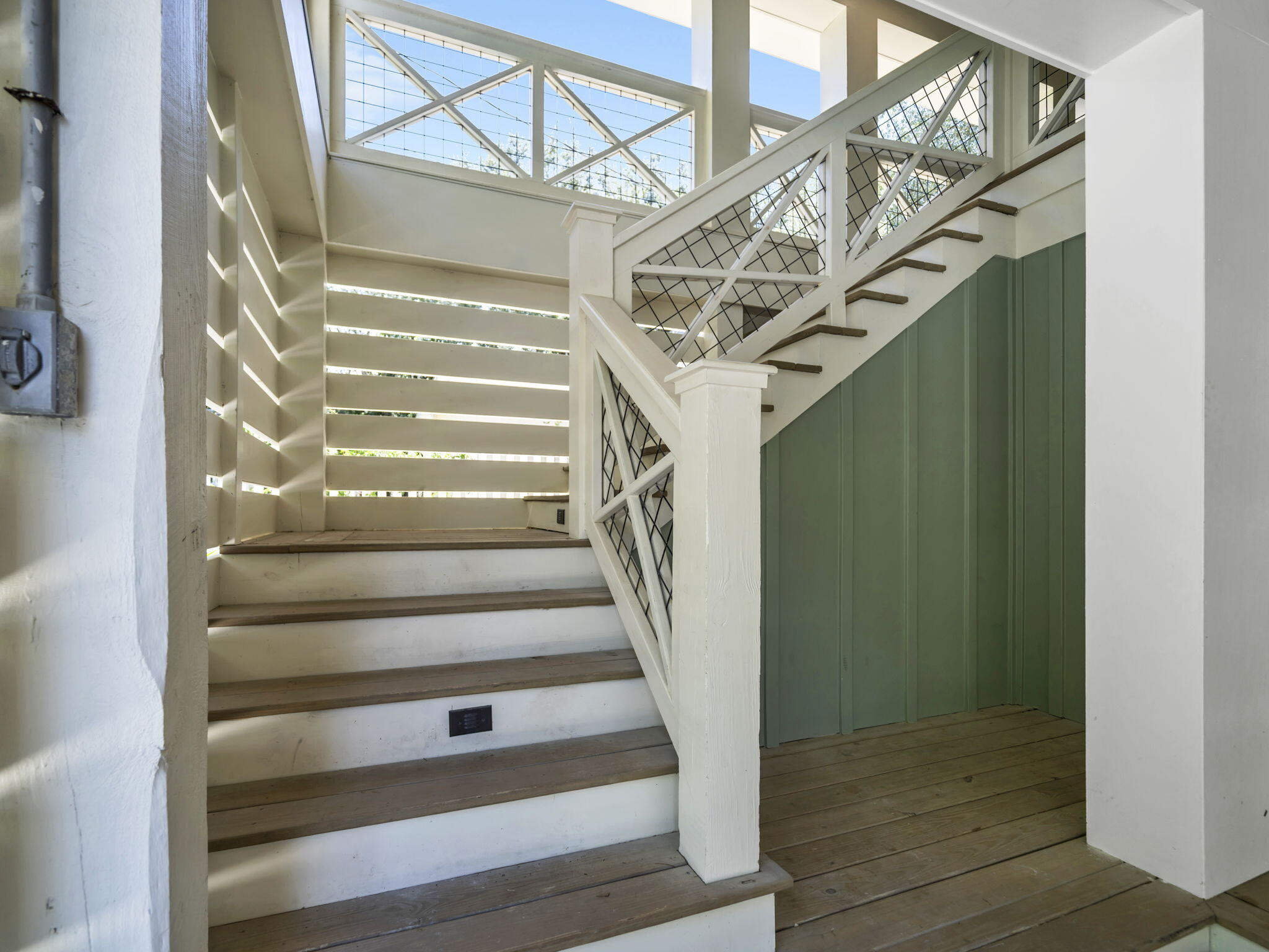 SEAGROVE 1ST ADDN - Residential