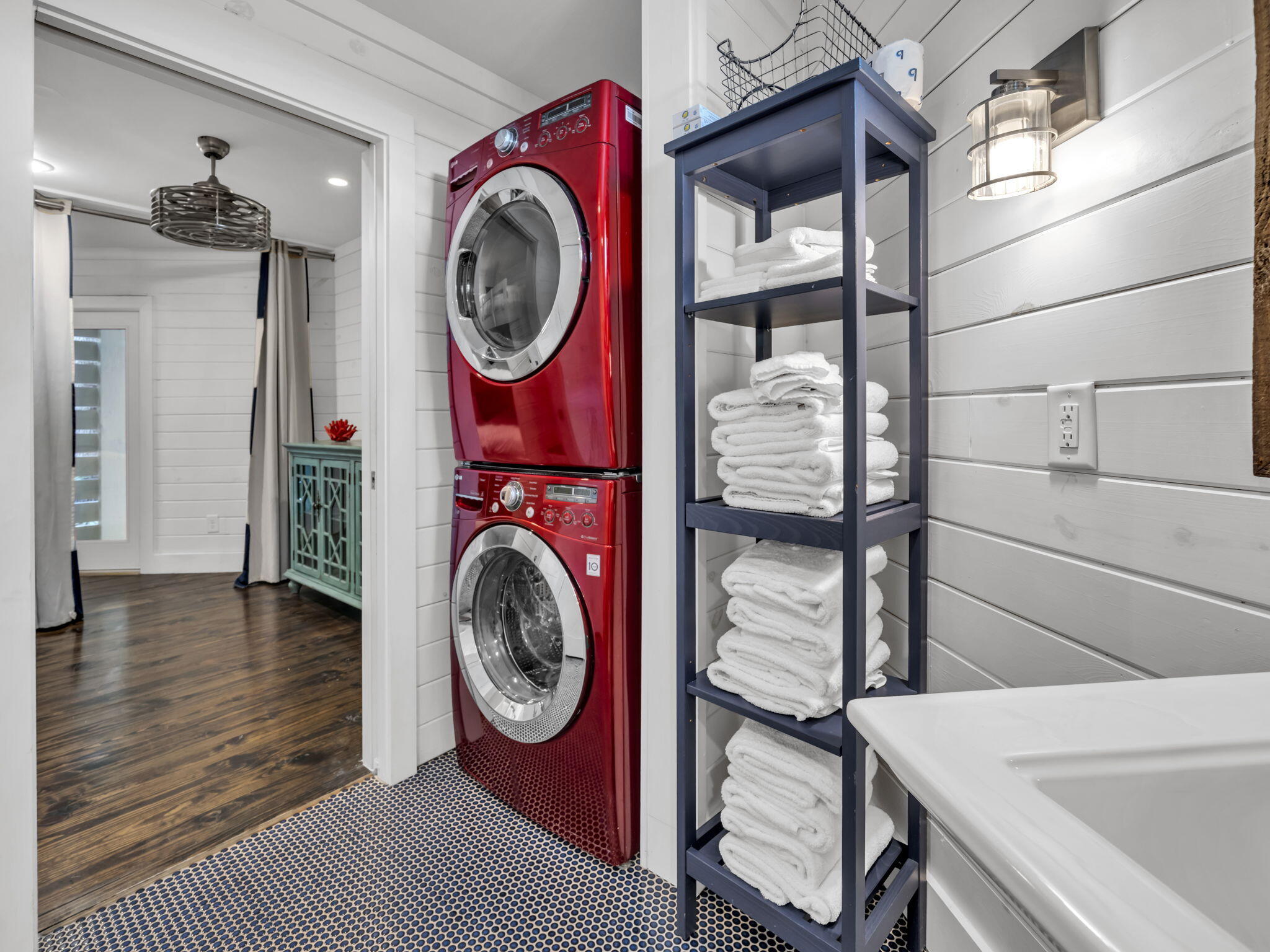 SEAGROVE 1ST ADDN - Residential