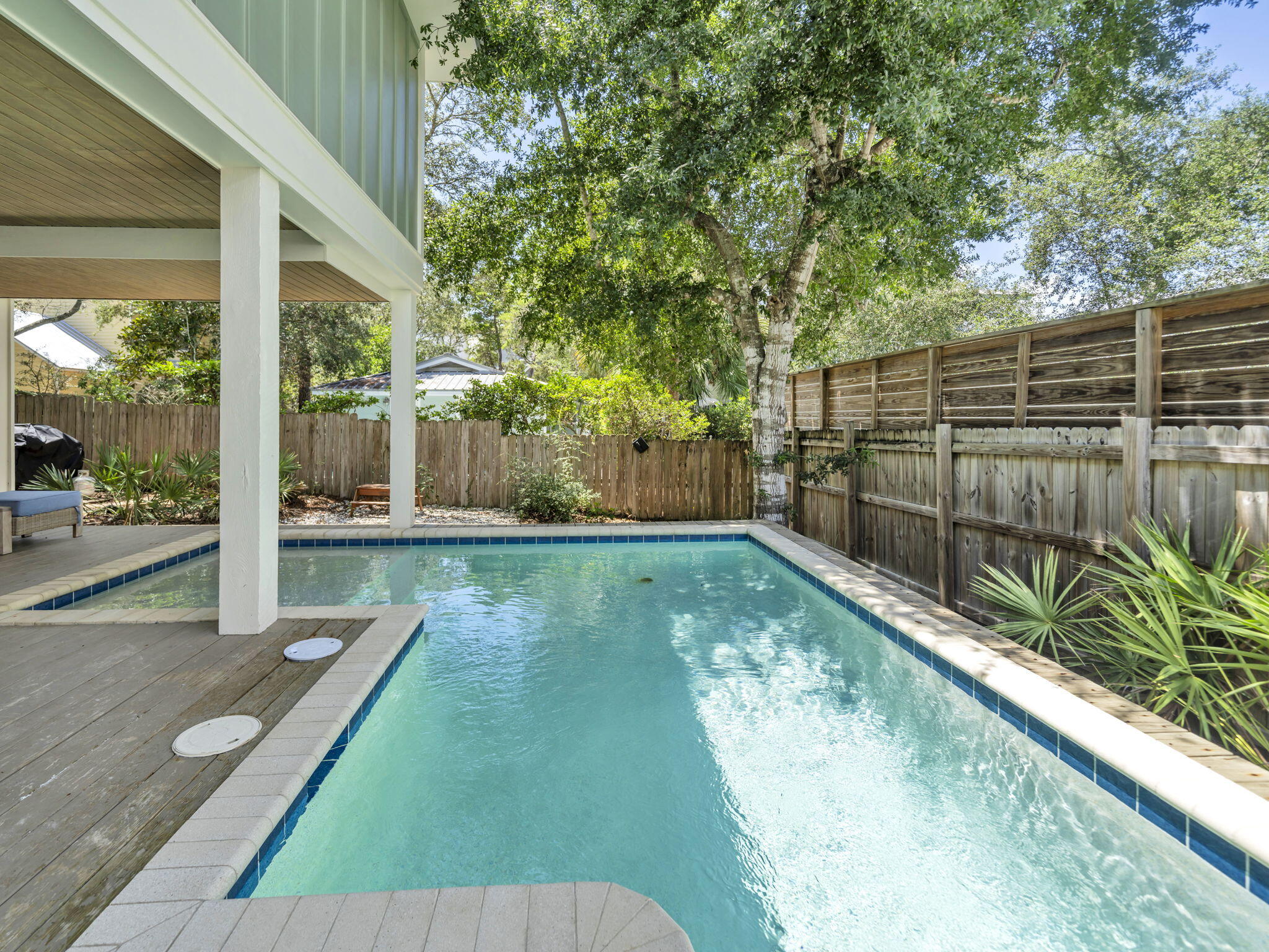 SEAGROVE 1ST ADDN - Residential