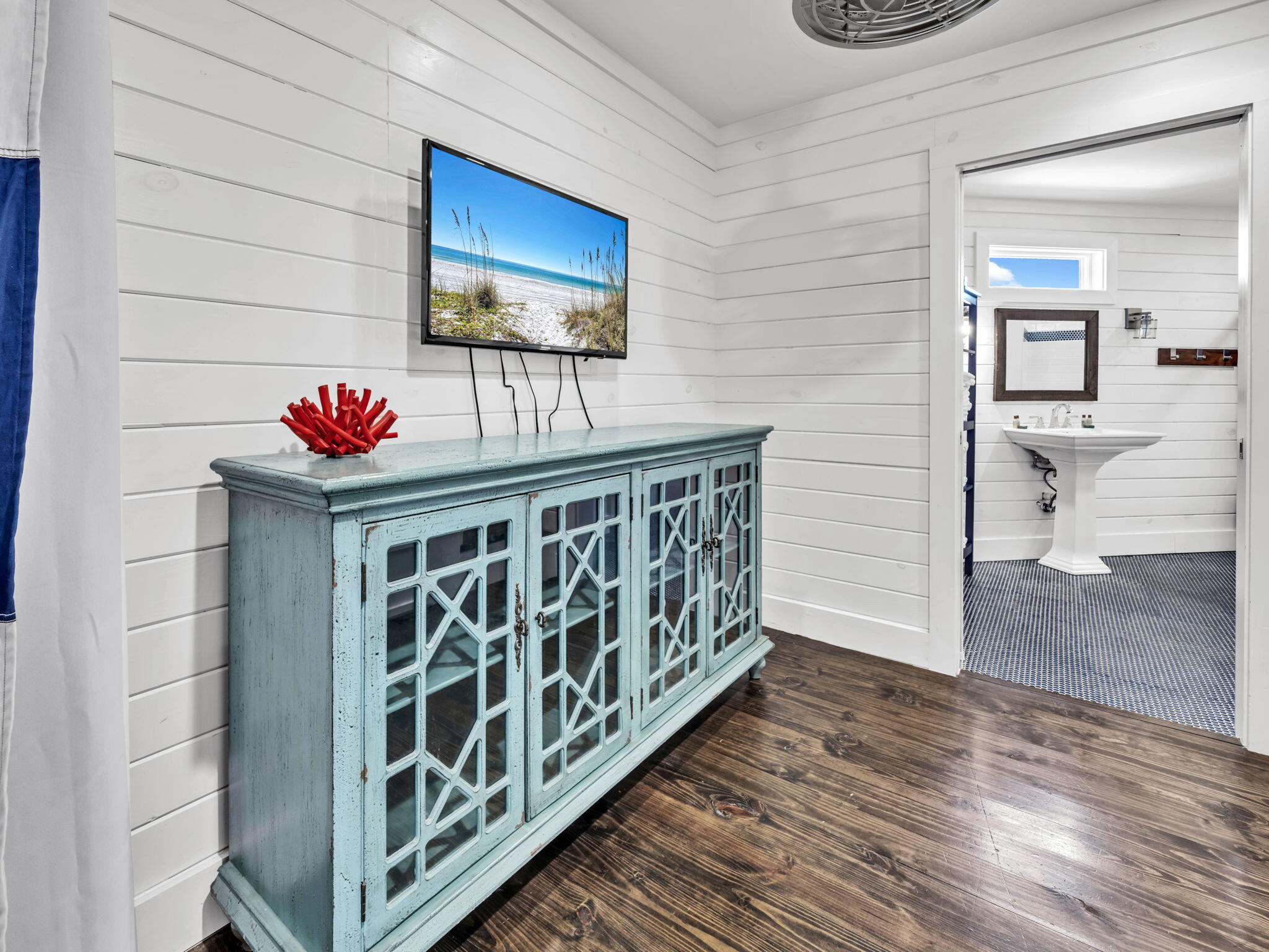 SEAGROVE 1ST ADDN - Residential